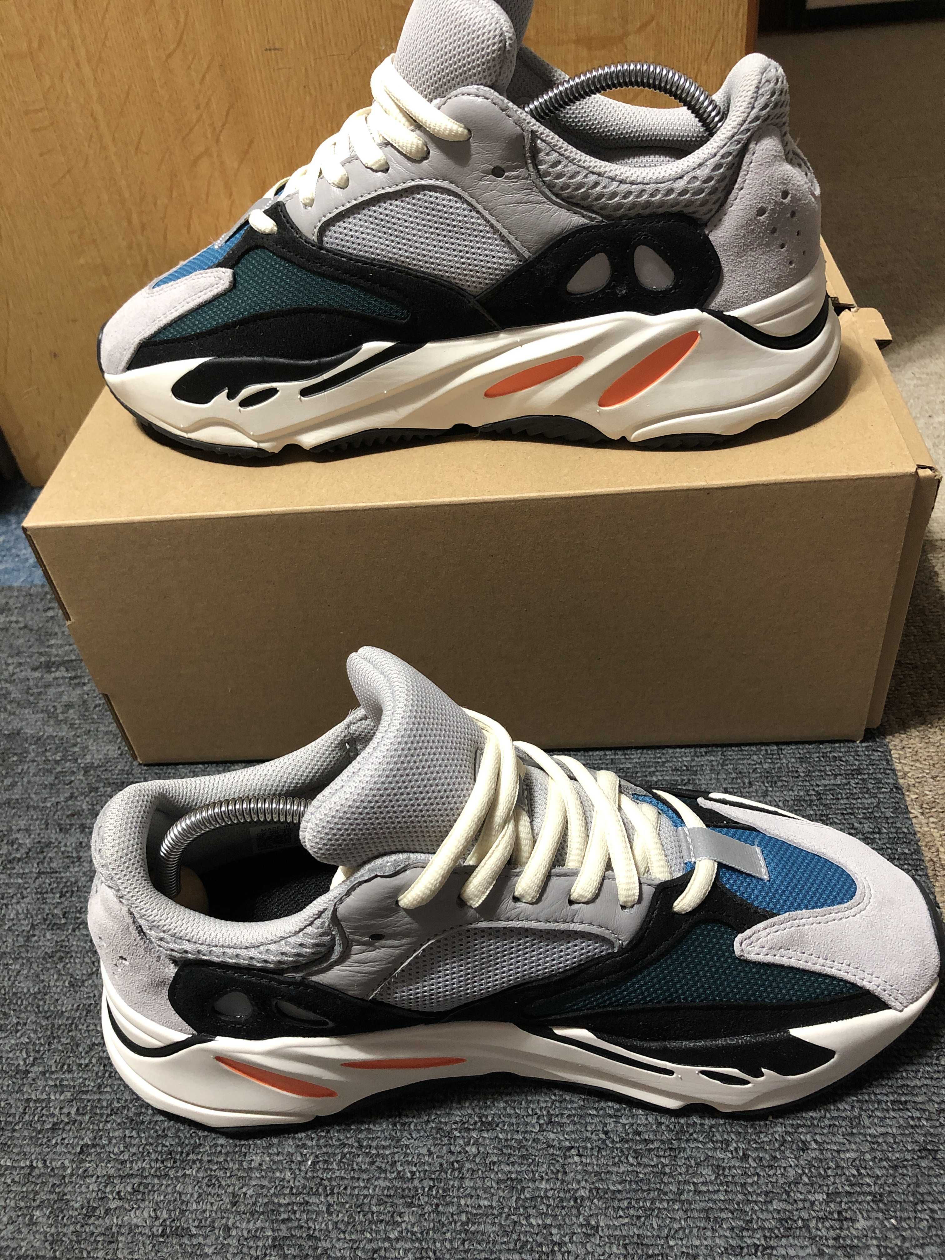 adidas YEEZY Boost 700 "Wave Runner"