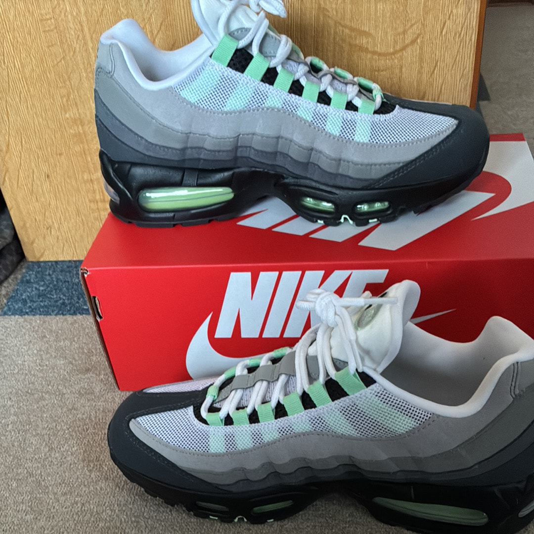 Nike Women's Air Max 95 Big Bubble "Fresh Mint"