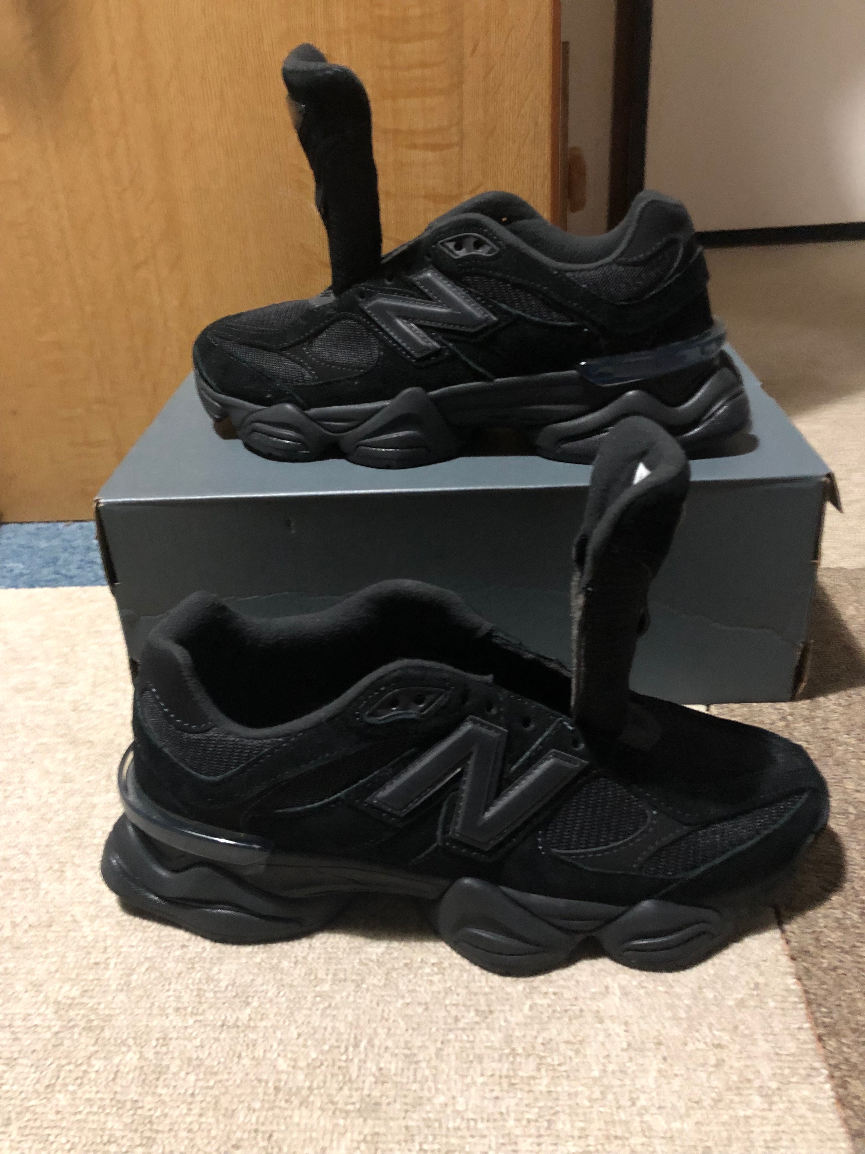 New Balance 9060 "Triple Black"