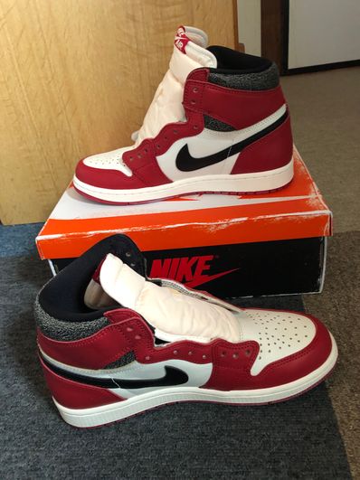 Nike Air Jordan 1 High OG "Lost & Found/Chicago"