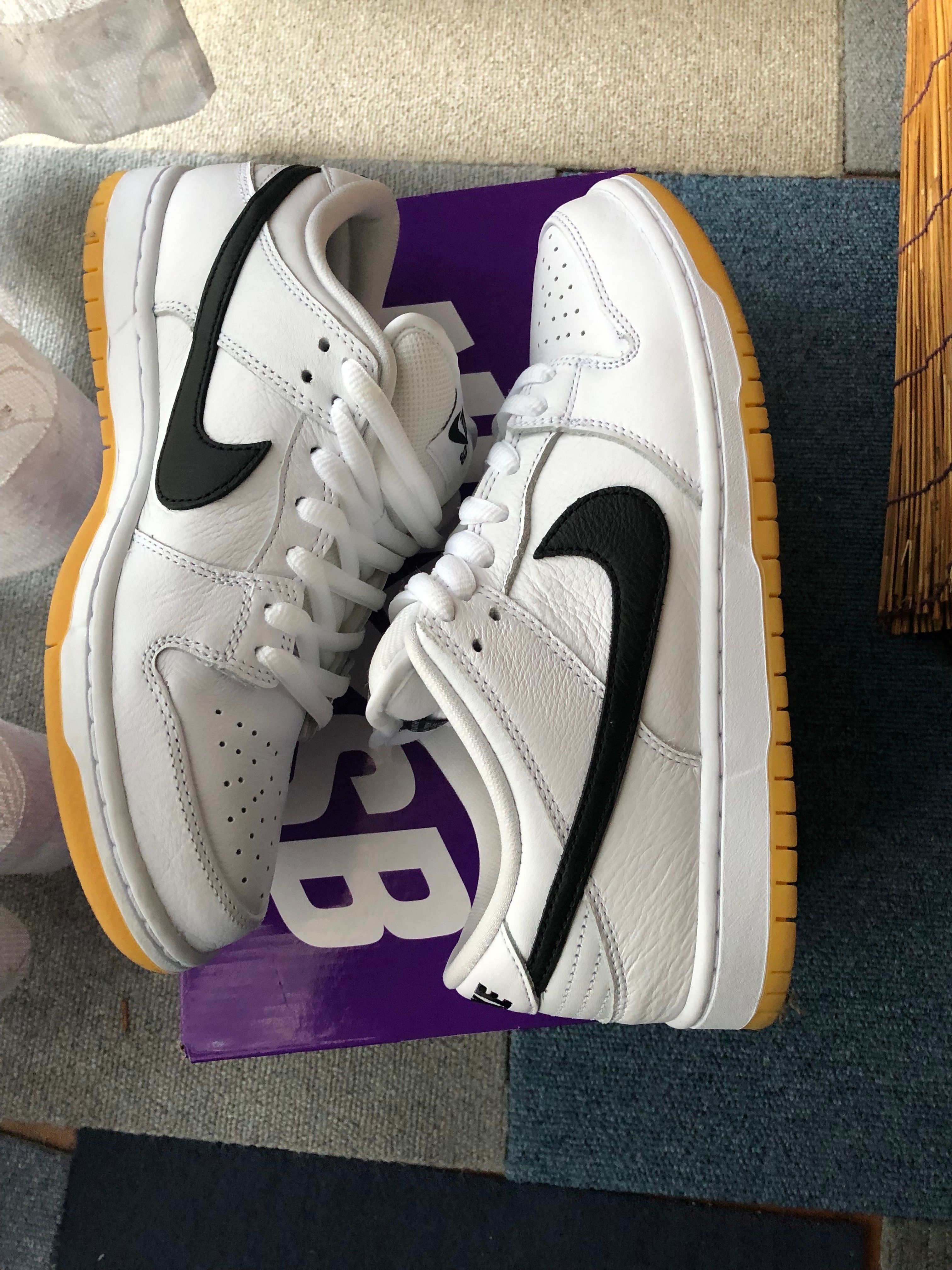 Nike SB Dunk Low Pro "White/Black-White-Gum Light Brown"