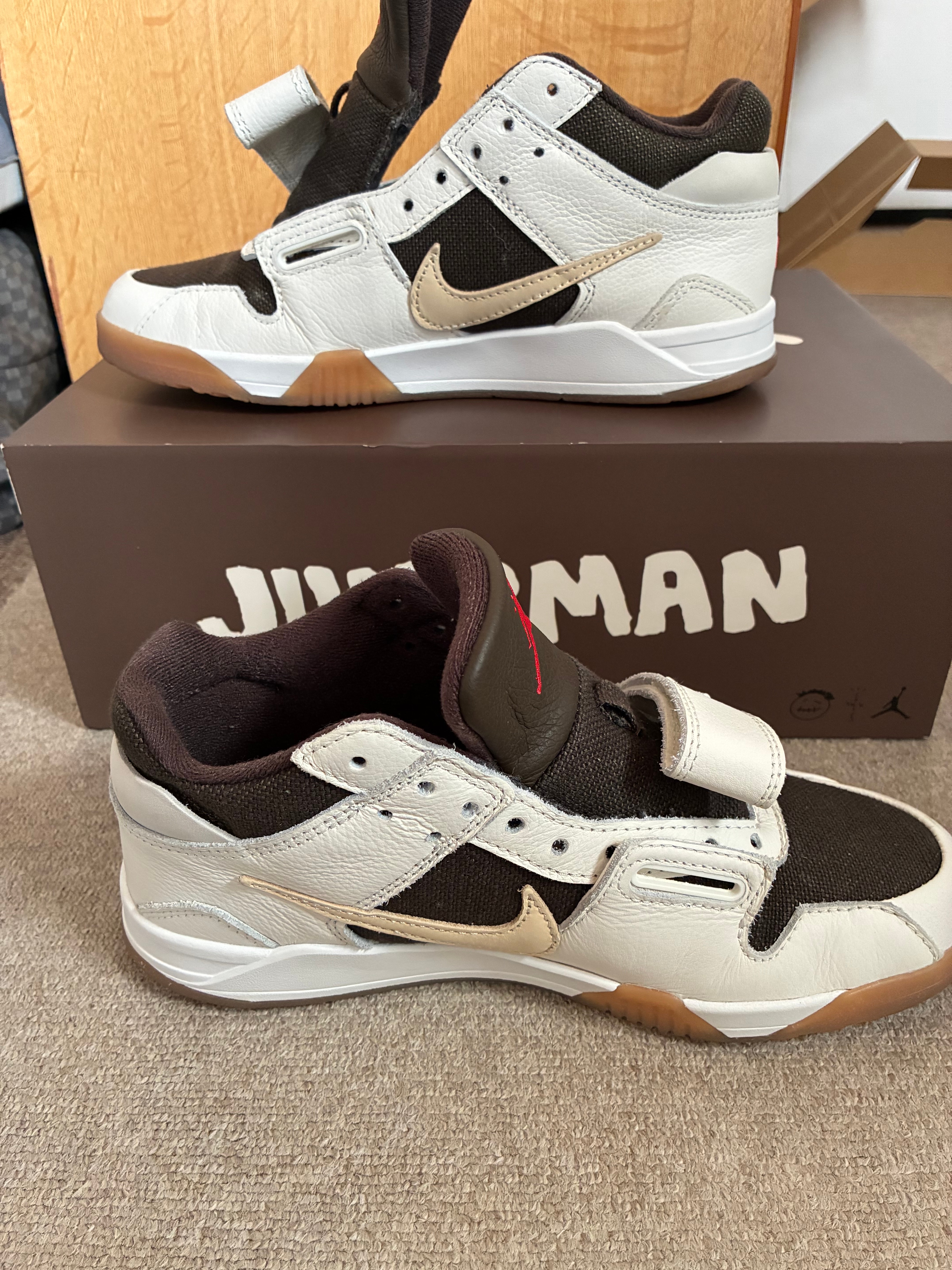 Travis Scott × Nike Jordan Jumpman Jack TR "Sail and Dark Mocha"