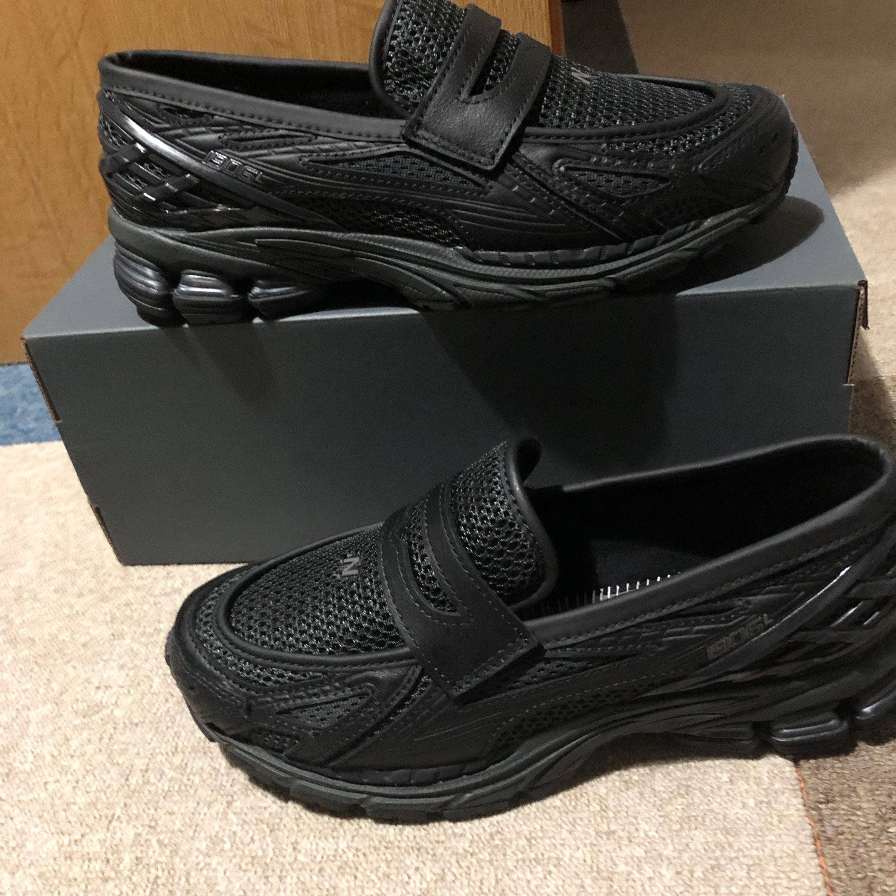 New Balance 1906L "Black/Blacktop/Phantom"