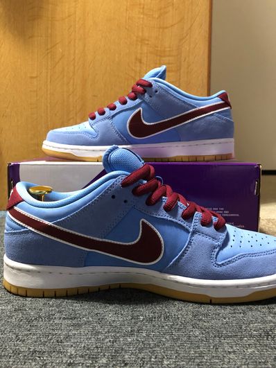Nike SB Dunk Low Pro "Philadelphia Phillies/Valor Blue and Team Maroon"