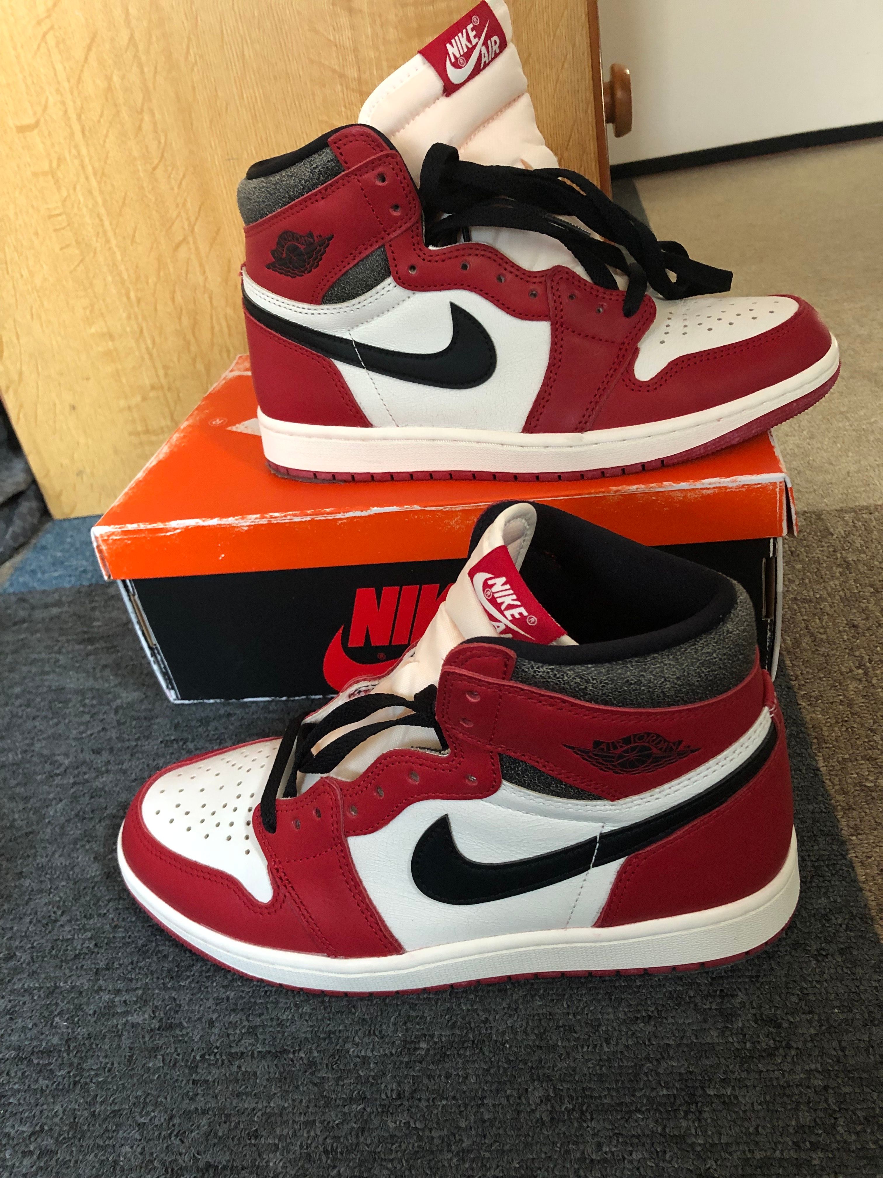 Nike Air Jordan 1 High OG "Lost & Found/Chicago"