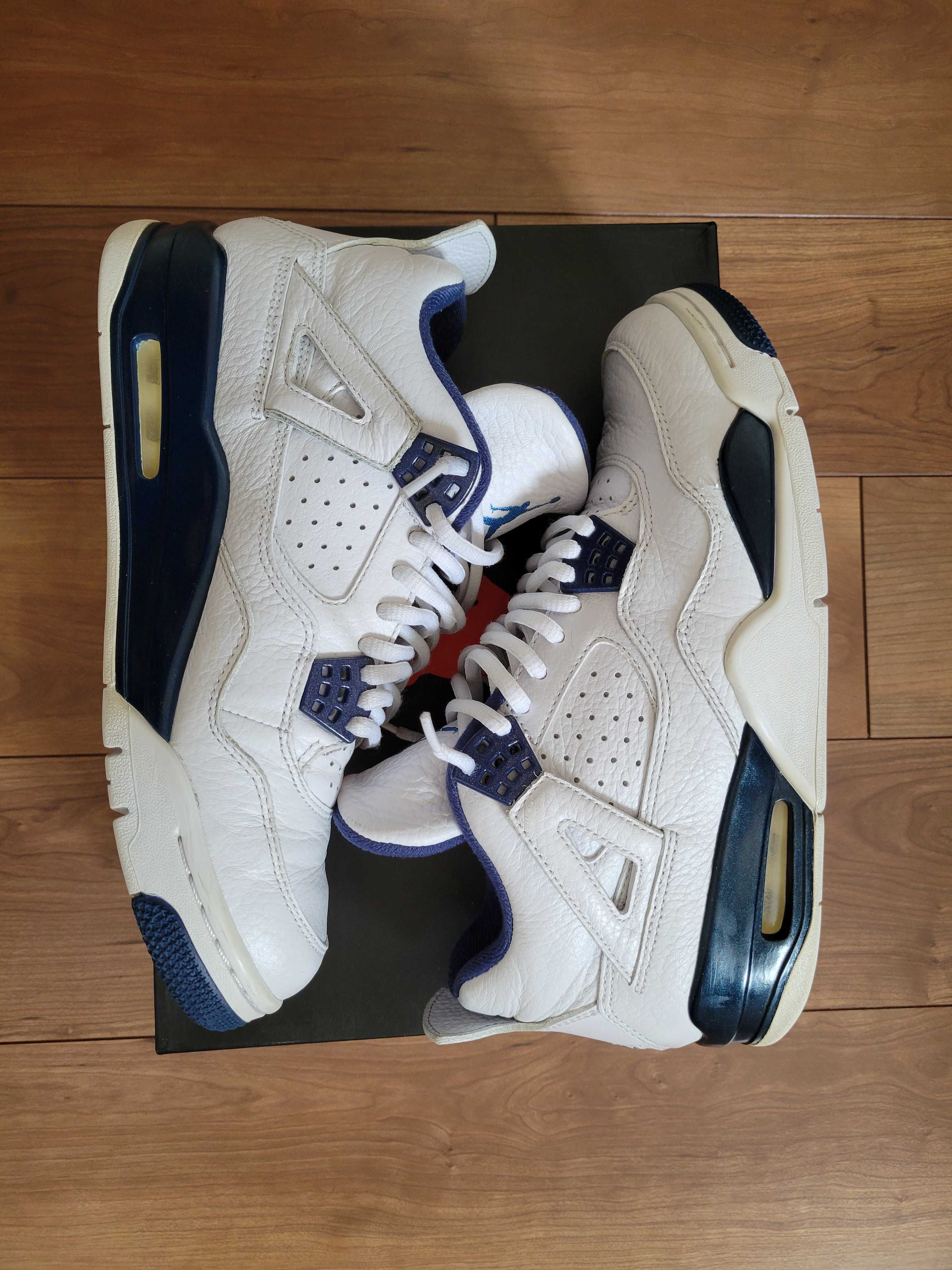 NIKE AIR JORDAN 4 RETRO "COLUMBIA" (2015)