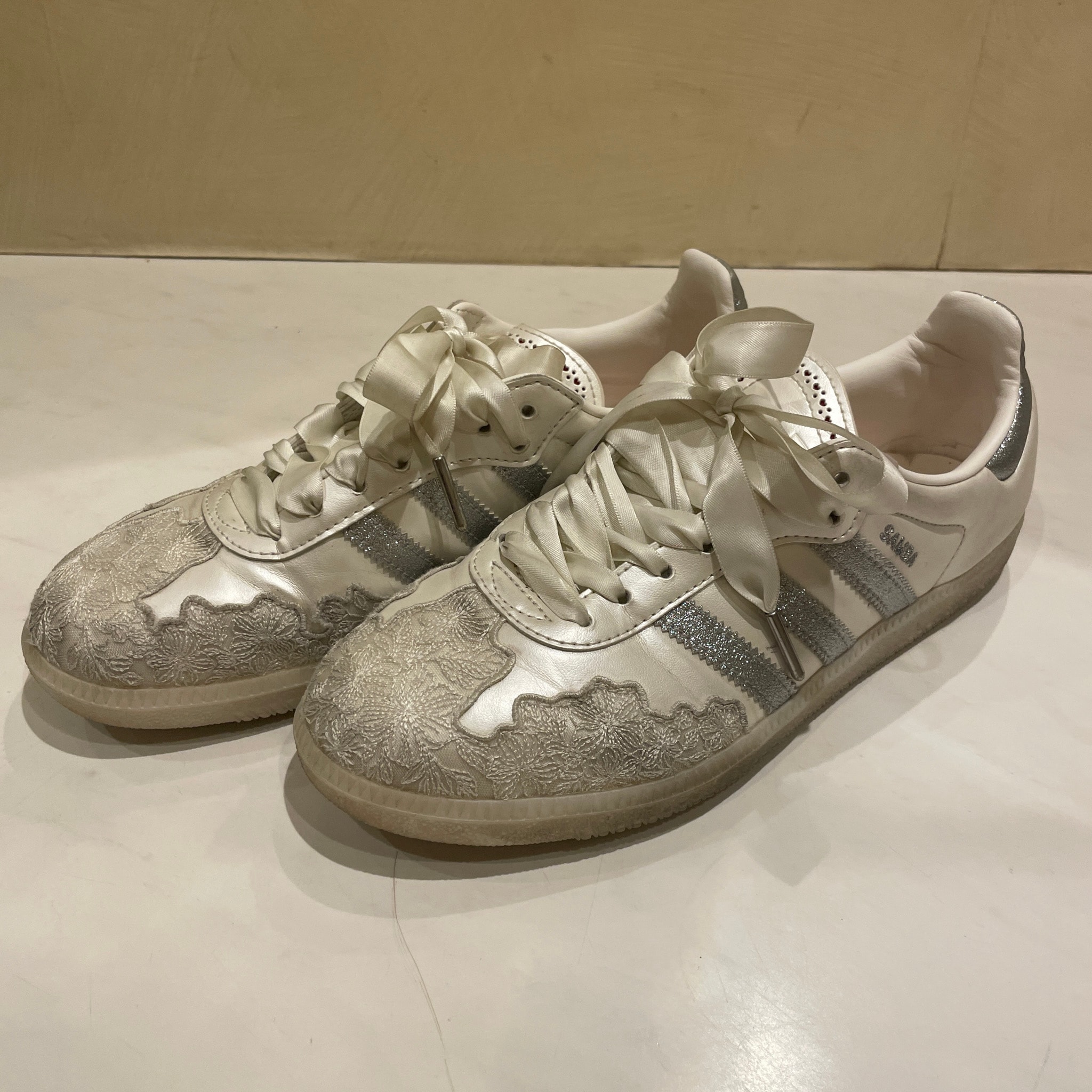 adidas Women's Samba OG "Chalk White/Silver Metallic"