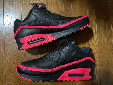 UNDEFEATED × Nike Air Max 90 "Black/Red"