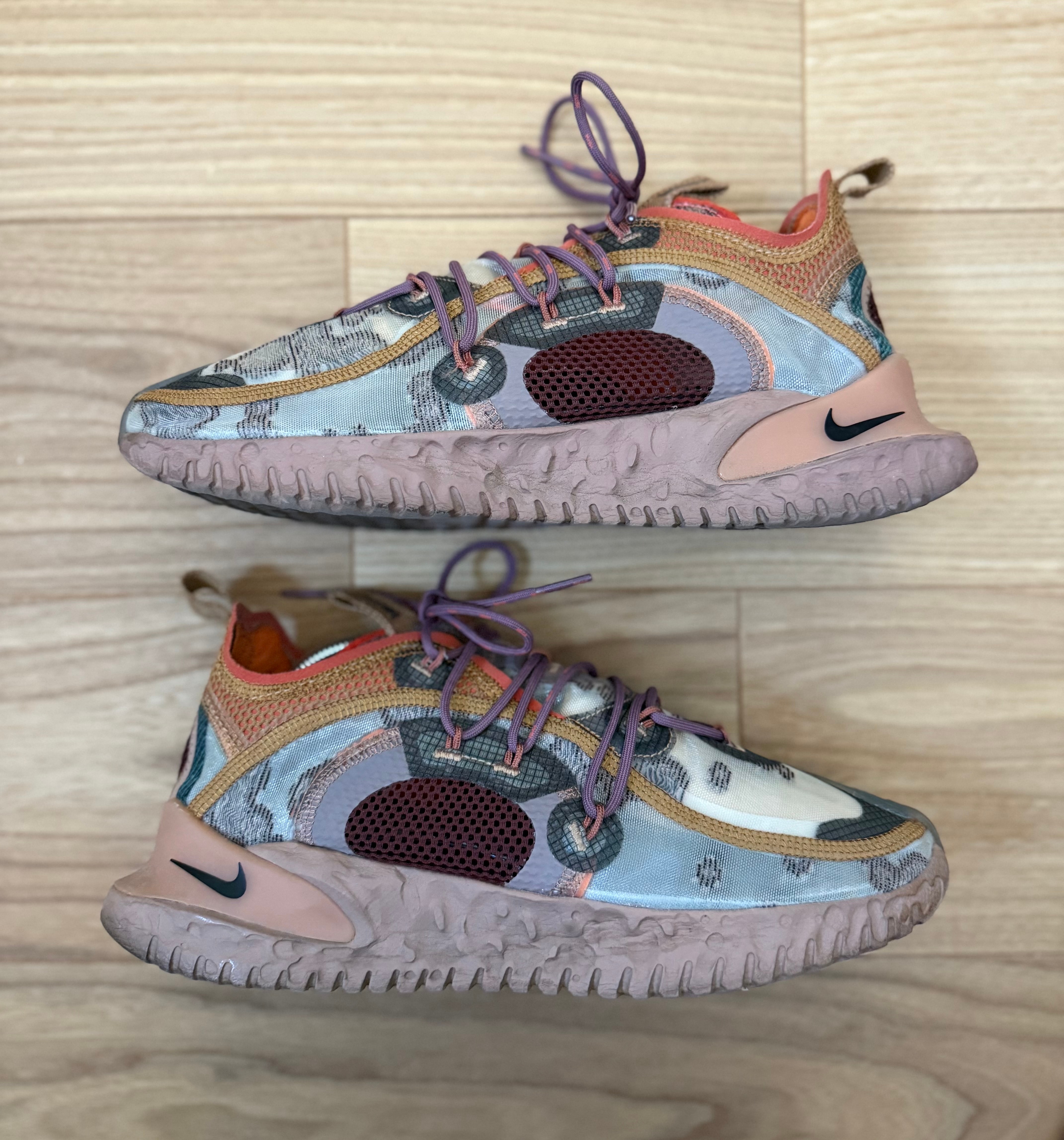 ナイキ イスパ フロー "デザートサンド"