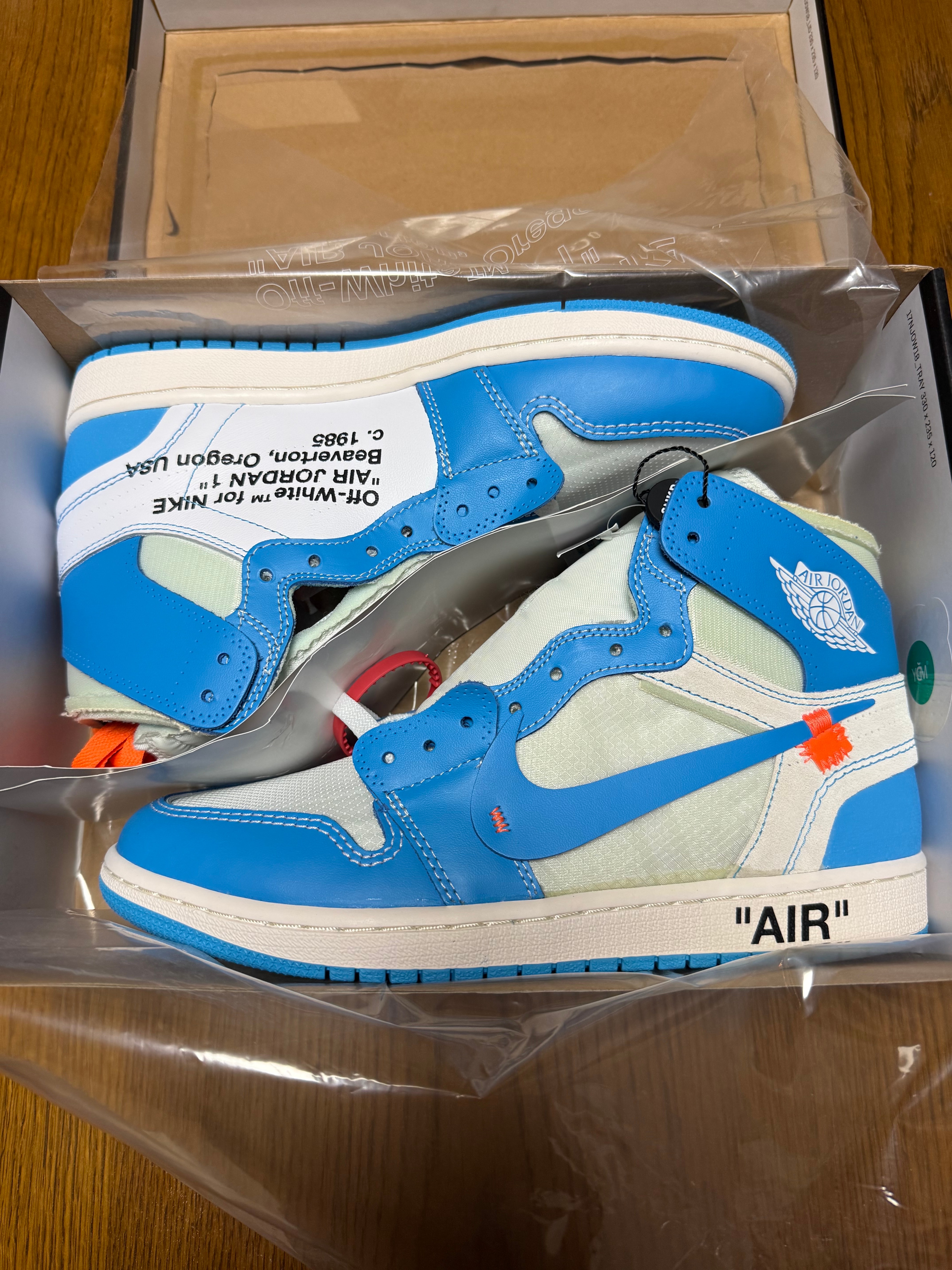 Off-White × Nike Air Jordan 1 High UNC "White/Dark Powder Blue"