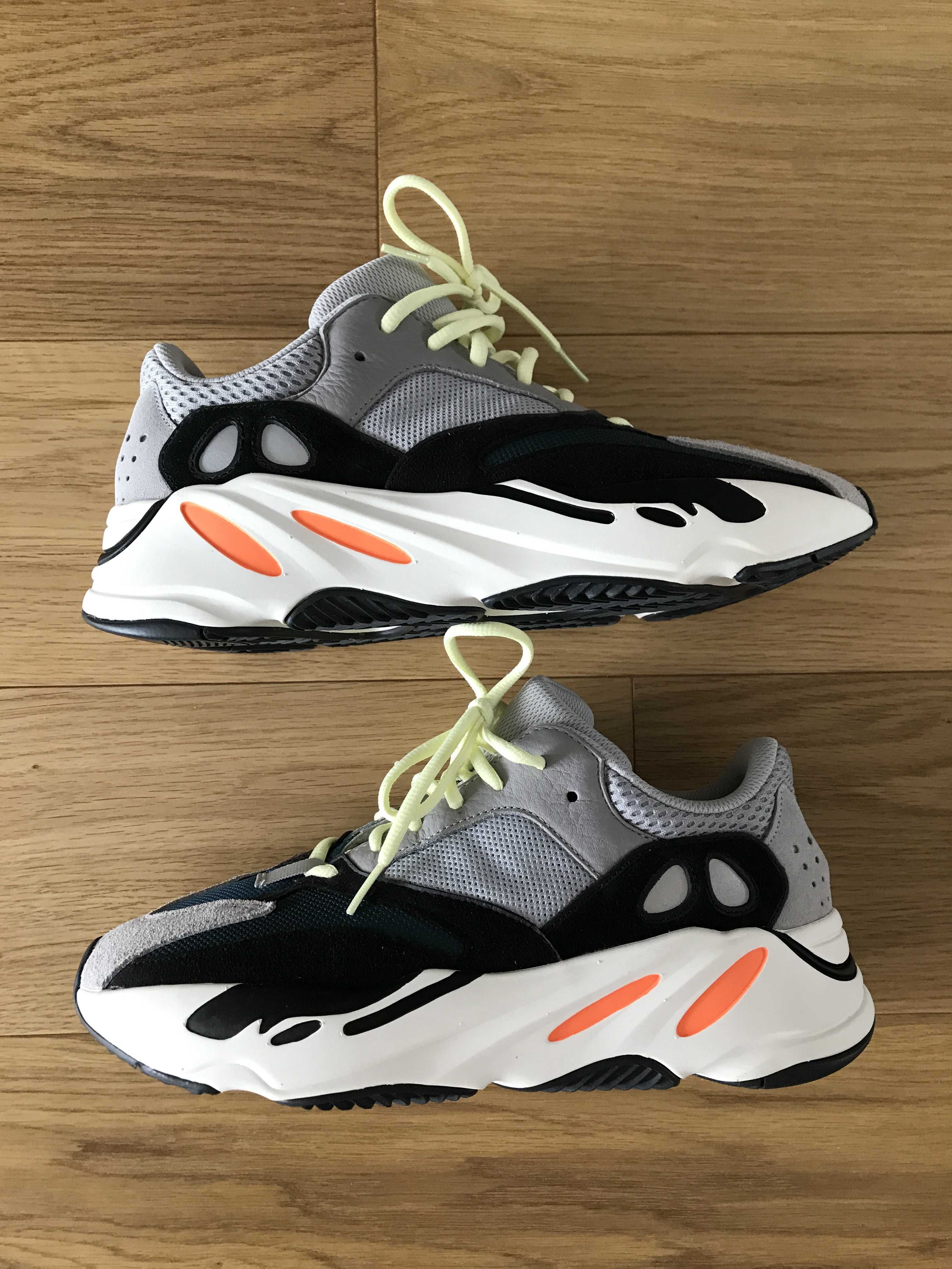 adidas YEEZY Boost 700 "Wave Runner"