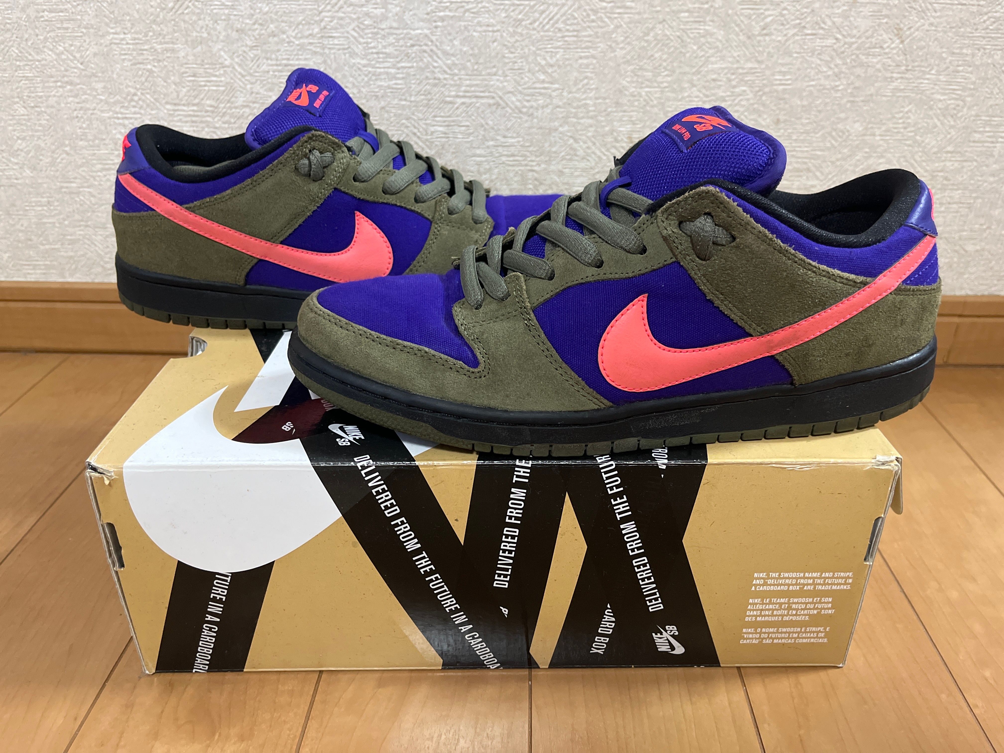 Nike SB Dunk Low Pro "Olive/Atomic Red"