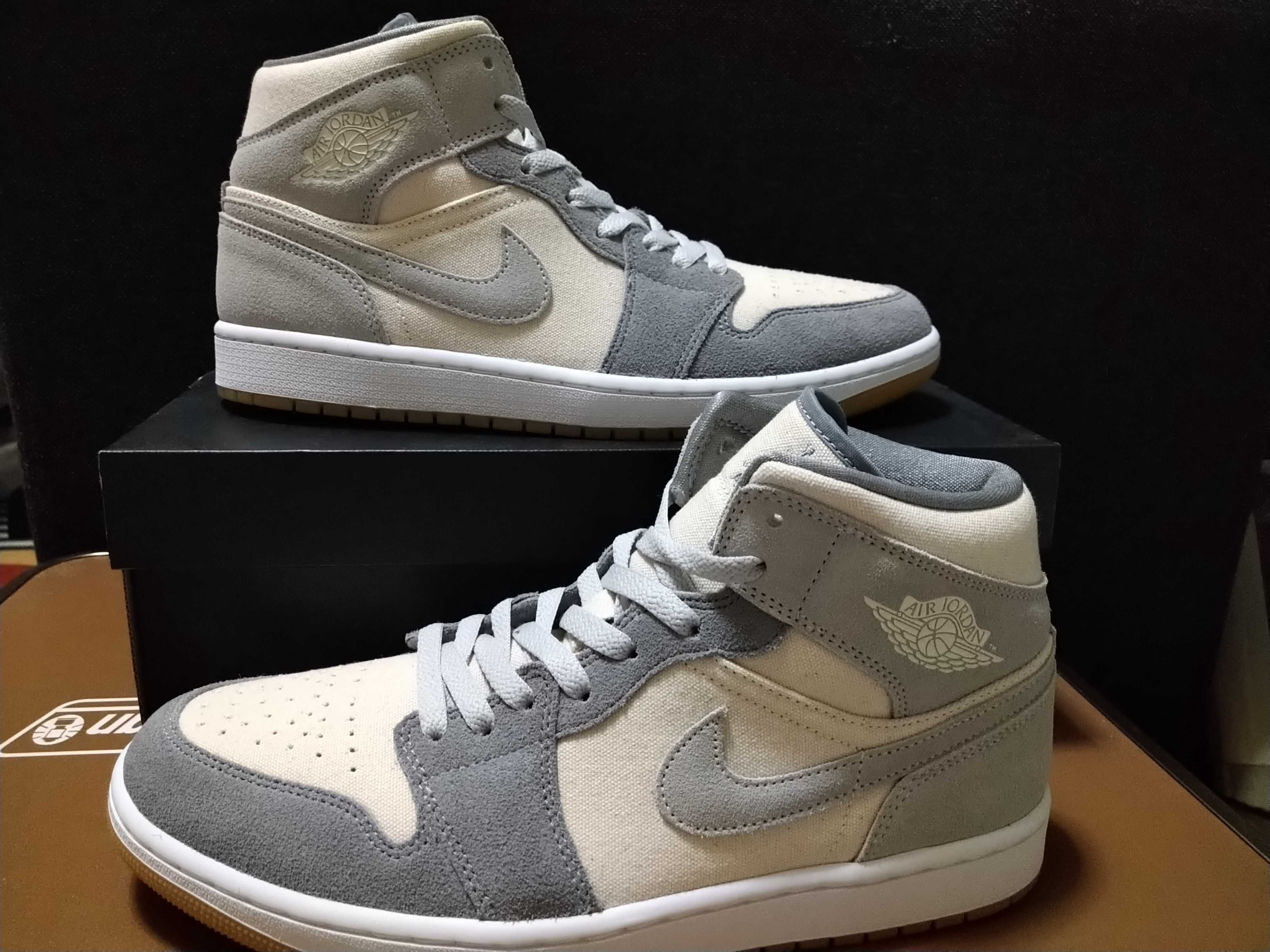 Nike Air Jordan 1 Mid SE "Coconut Milk/Particle Grey"