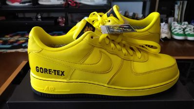 Nike Air Force 1 Low Gore-Tex "Dynamic Yellow"