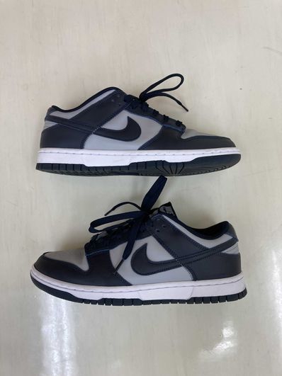 Nike Dunk Low "Championship Grey"