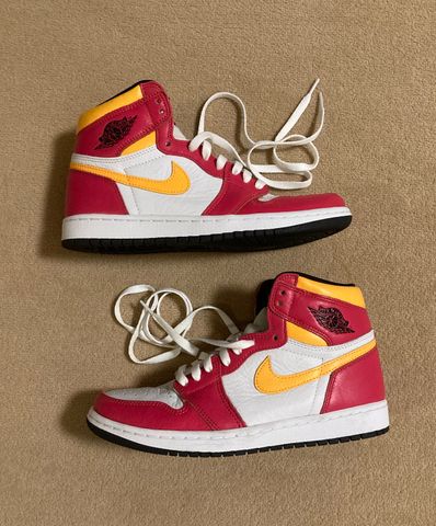 Nike Air Jordan 1 High OG "Light Fusion Red"