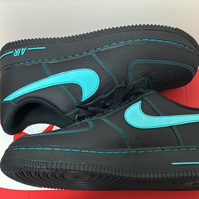 Nike Air Force 1 Low "Black Tiffany"