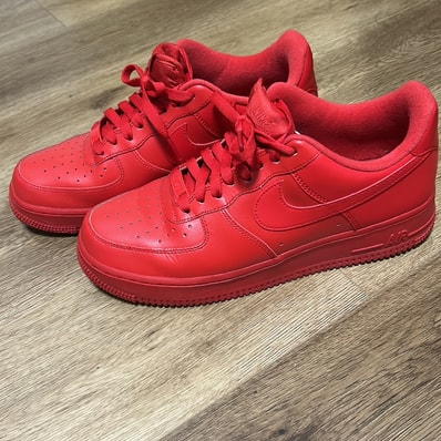 Nike Air Force 1 Low "Triple Red"
