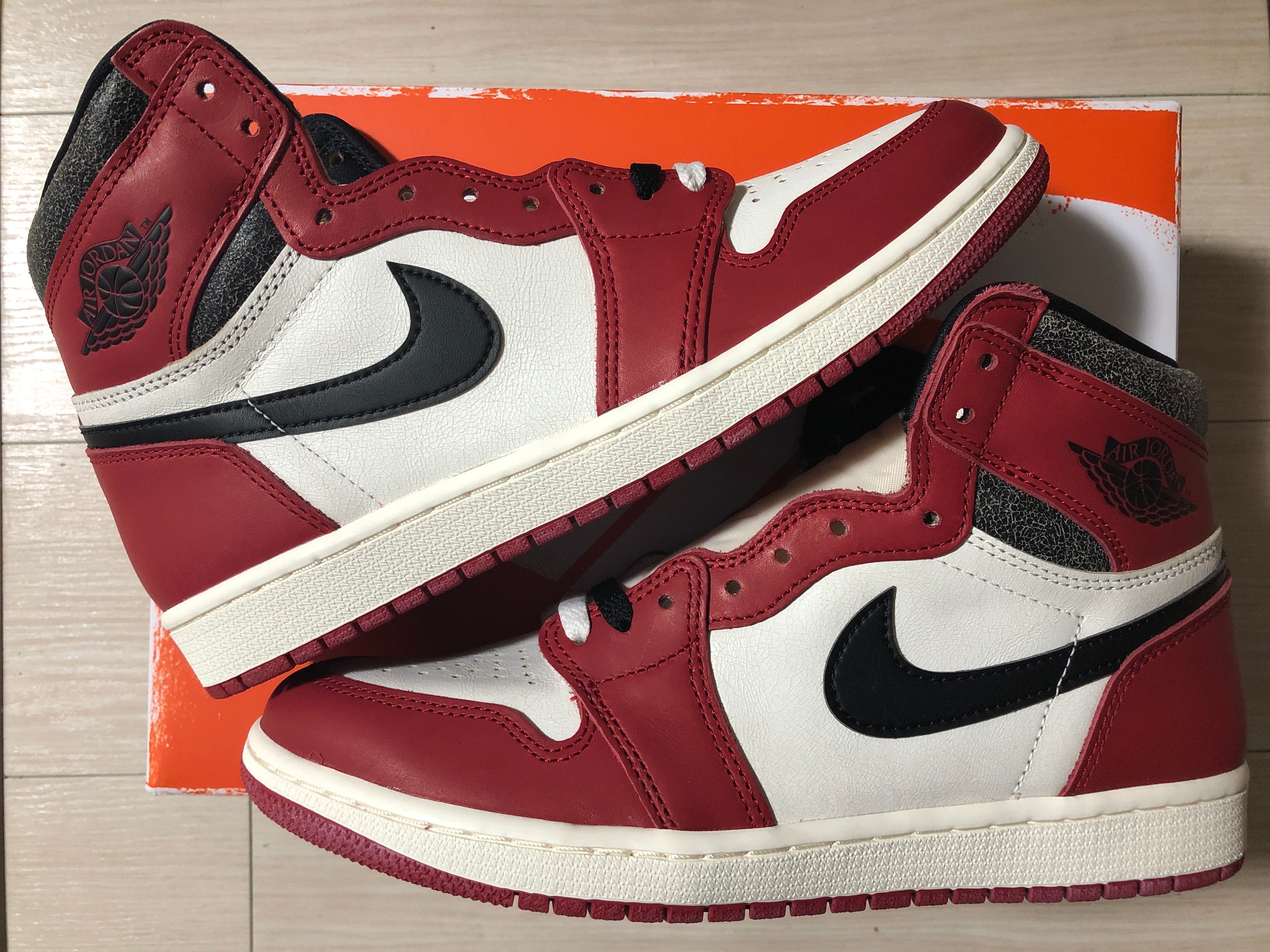 Nike Air Jordan 1 High OG "Lost & Found/Chicago"