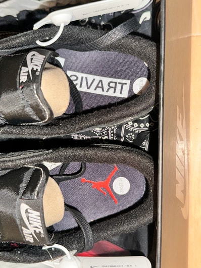 Travis Scott × Nike Air Jordan 1 Low OG SP "Black Phantom"