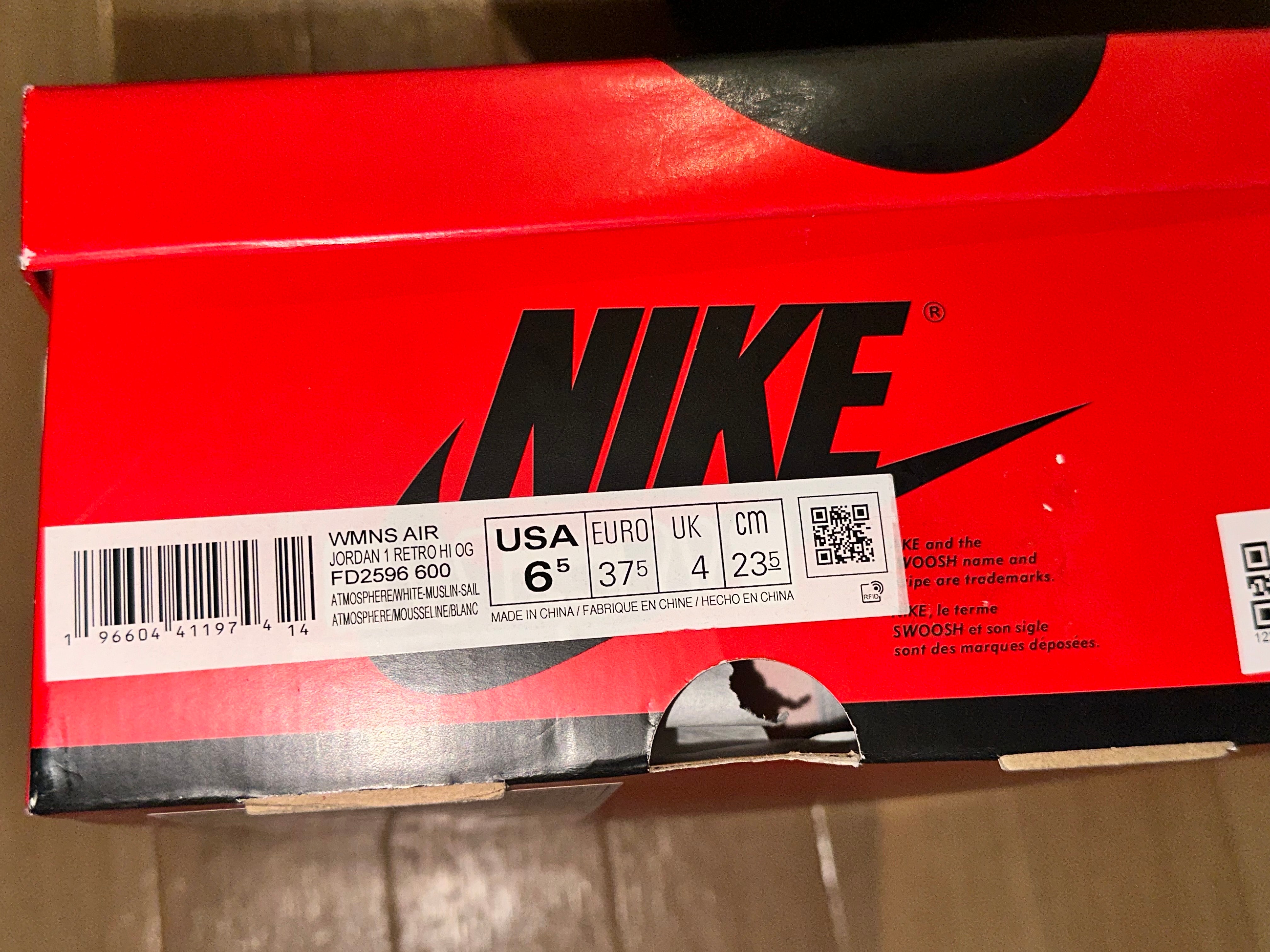 Nike Women's Air Jordan 1 Retro High OG "Washed Pink"