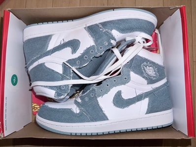 Nike Women's Air Jordan 1 High OG "Denim"
