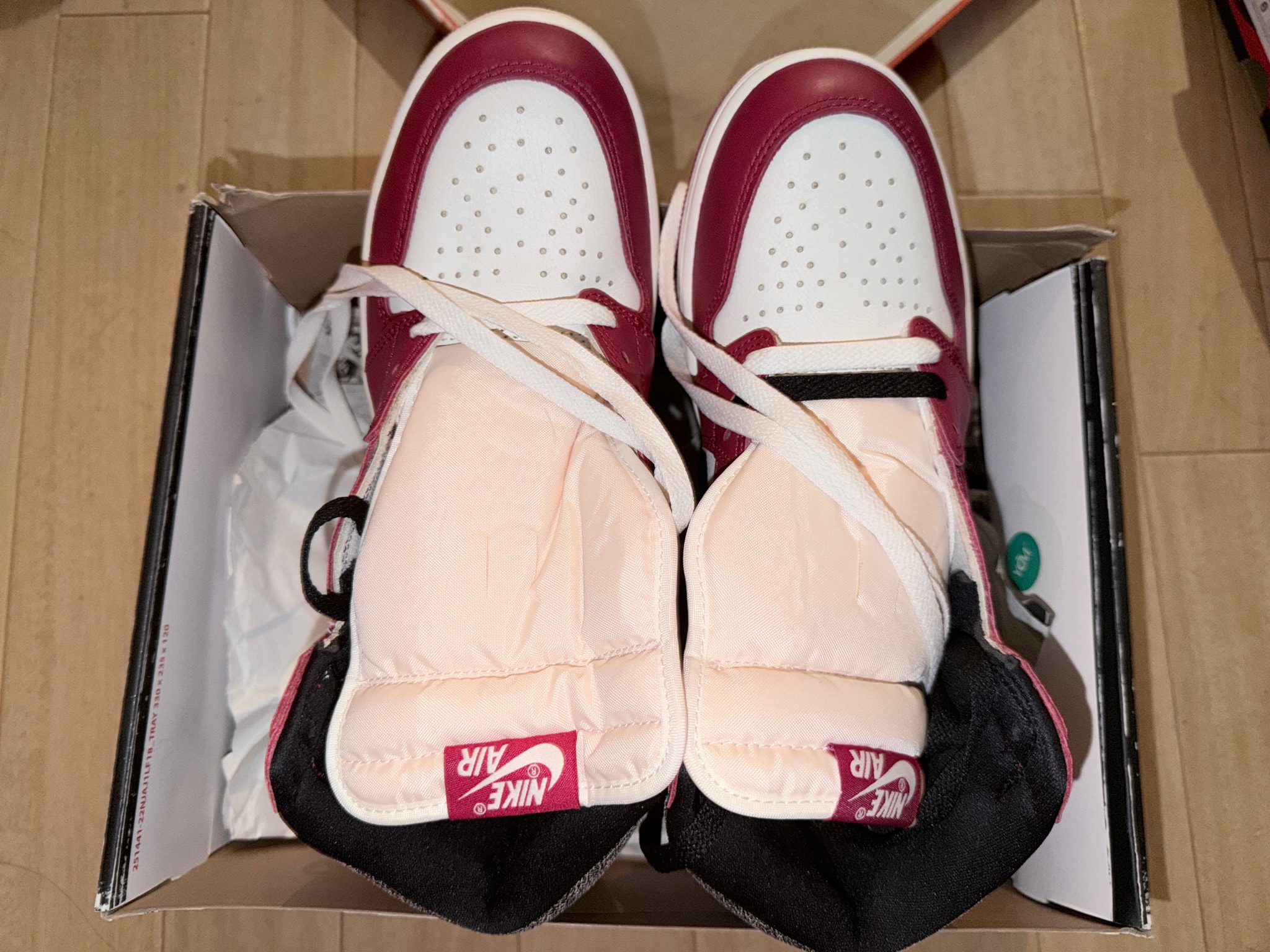 Nike Air Jordan 1 High OG "Lost & Found/Chicago"
