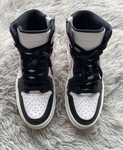 Nike Women's Air Jordan 1 High Elevate "Soft Pink"