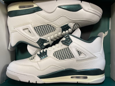 Nike Air Jordan 4 Retro "Oxidized Green"