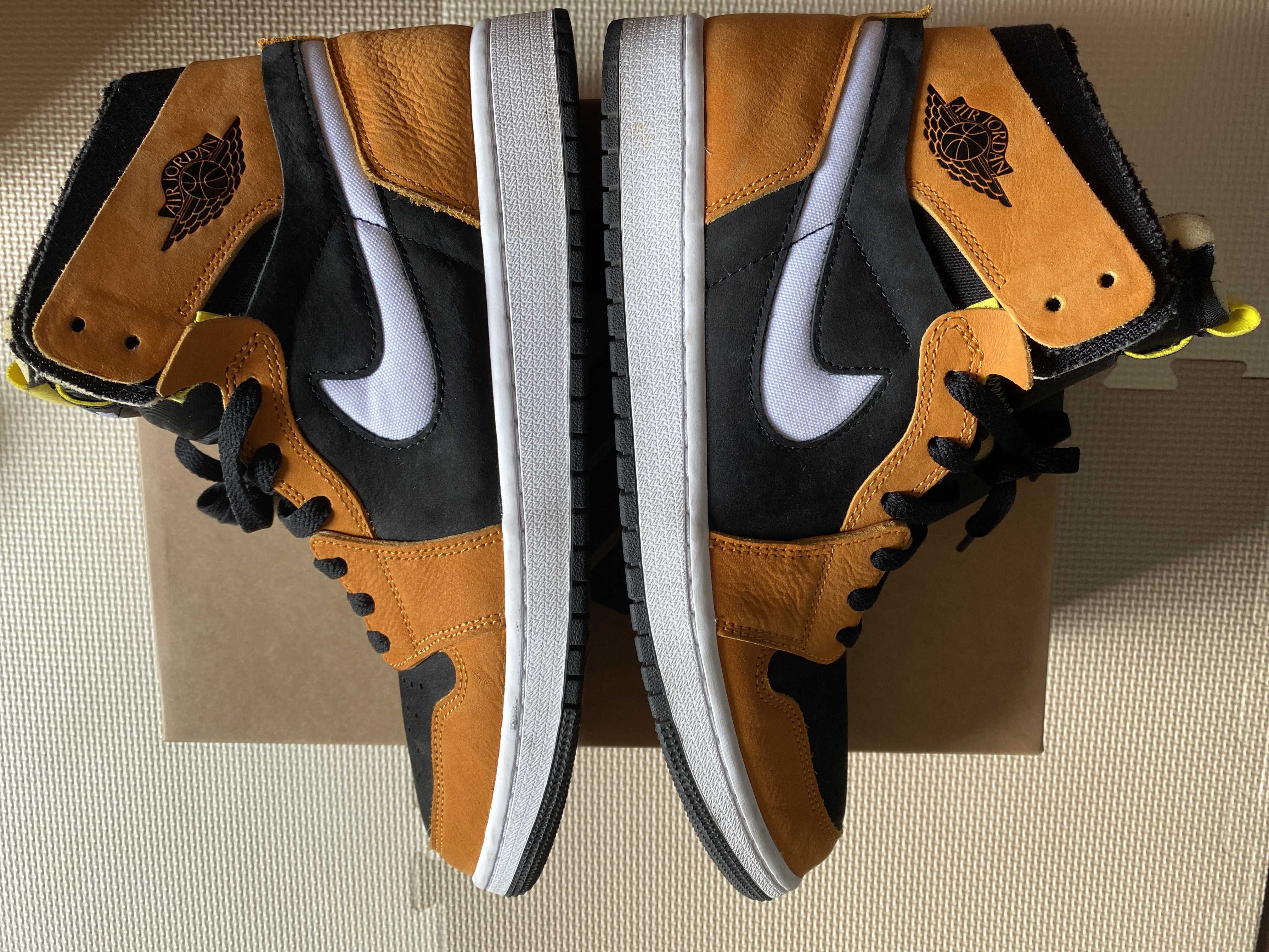 Nike Air Jordan 1 High Zoom "Monarch Orange"