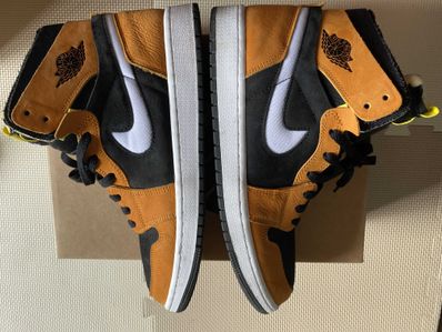 Nike Air Jordan 1 High Zoom "Monarch Orange"