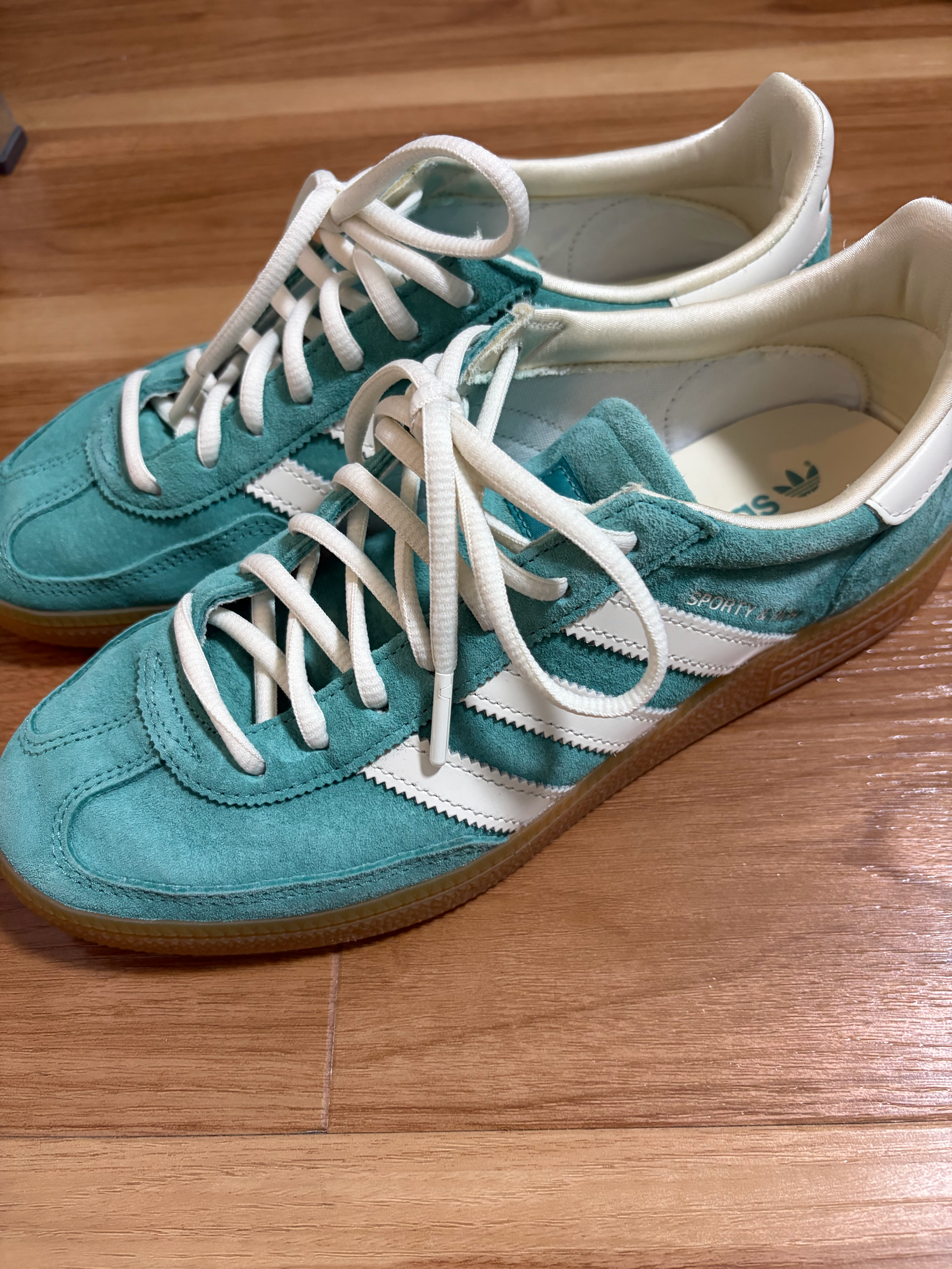 Sporty & Rich × adidas Handball Spezial "Pantone/Core White/Gum"