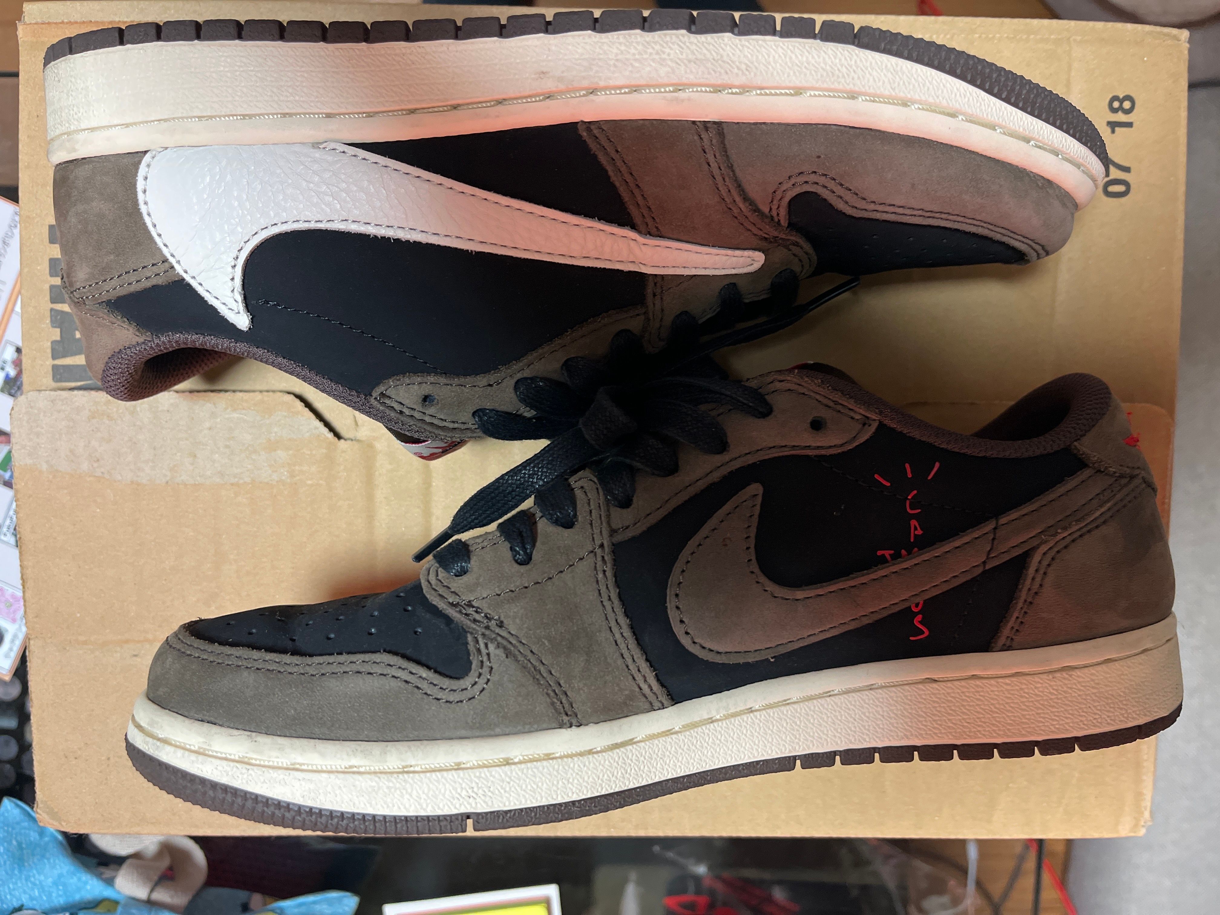 Travis Scott × Nike Air Jordan 1 Low OG SP-T "Black/Dark Mocha"