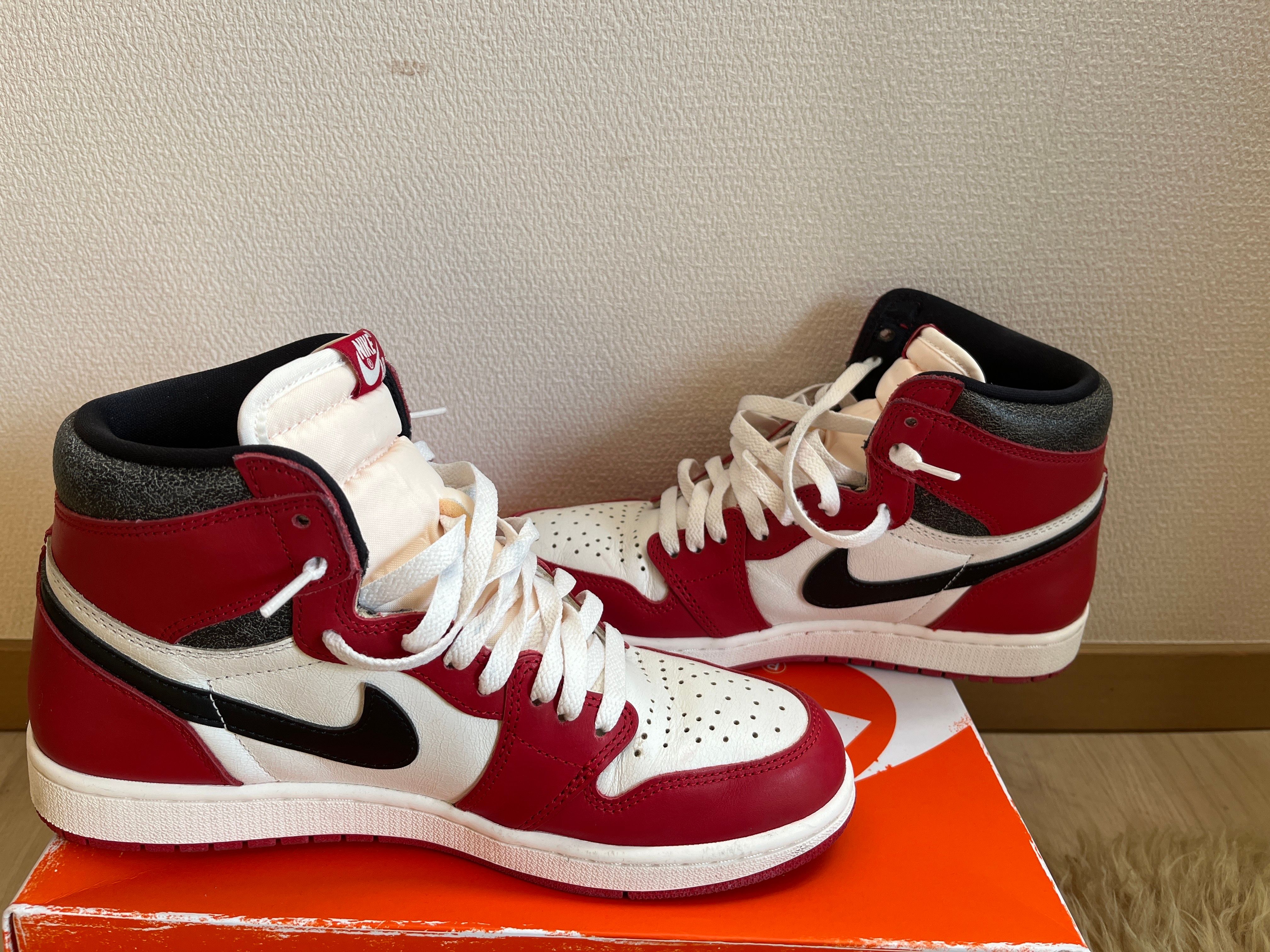 Nike Air Jordan 1 High OG "Lost & Found/Chicago"