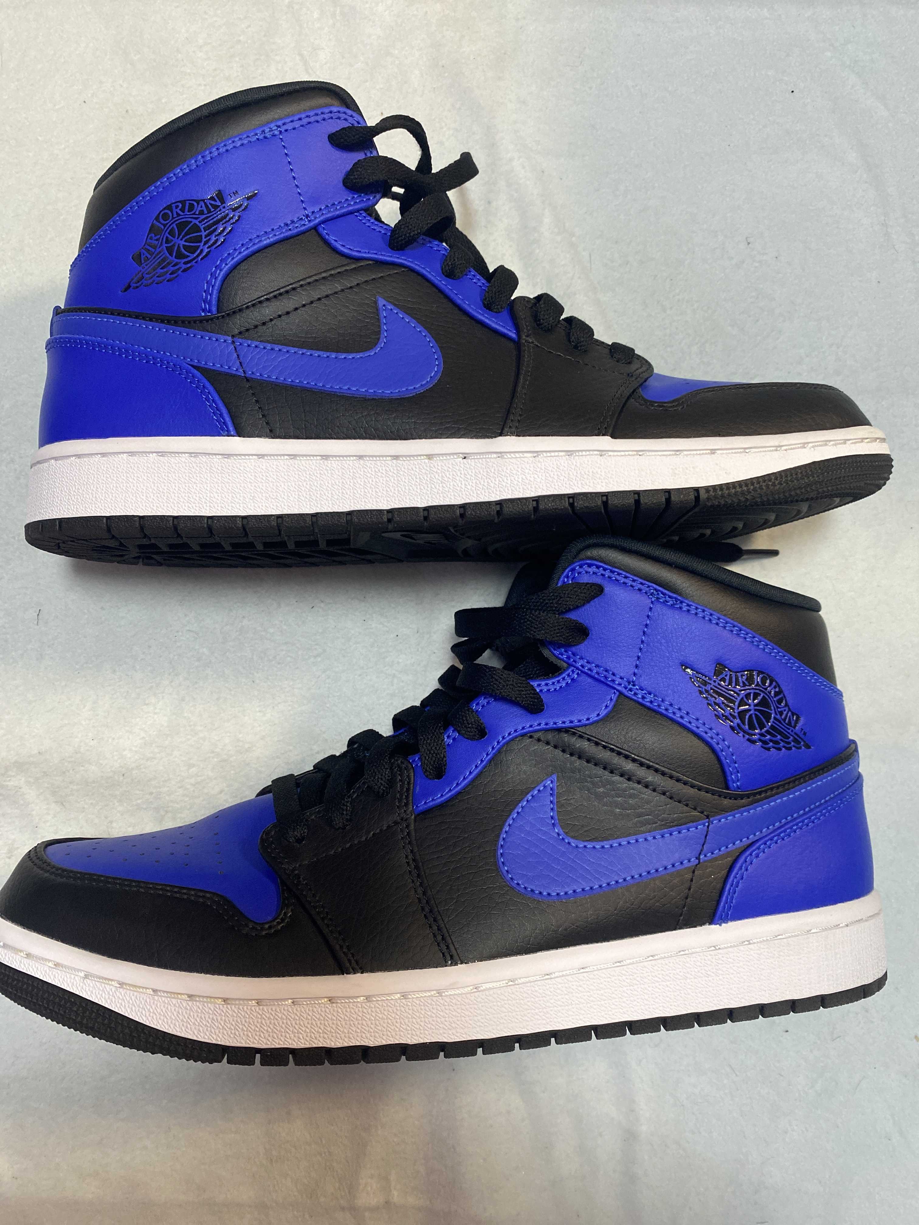 Nike Air Jordan 1 Mid "Hyper Royal"