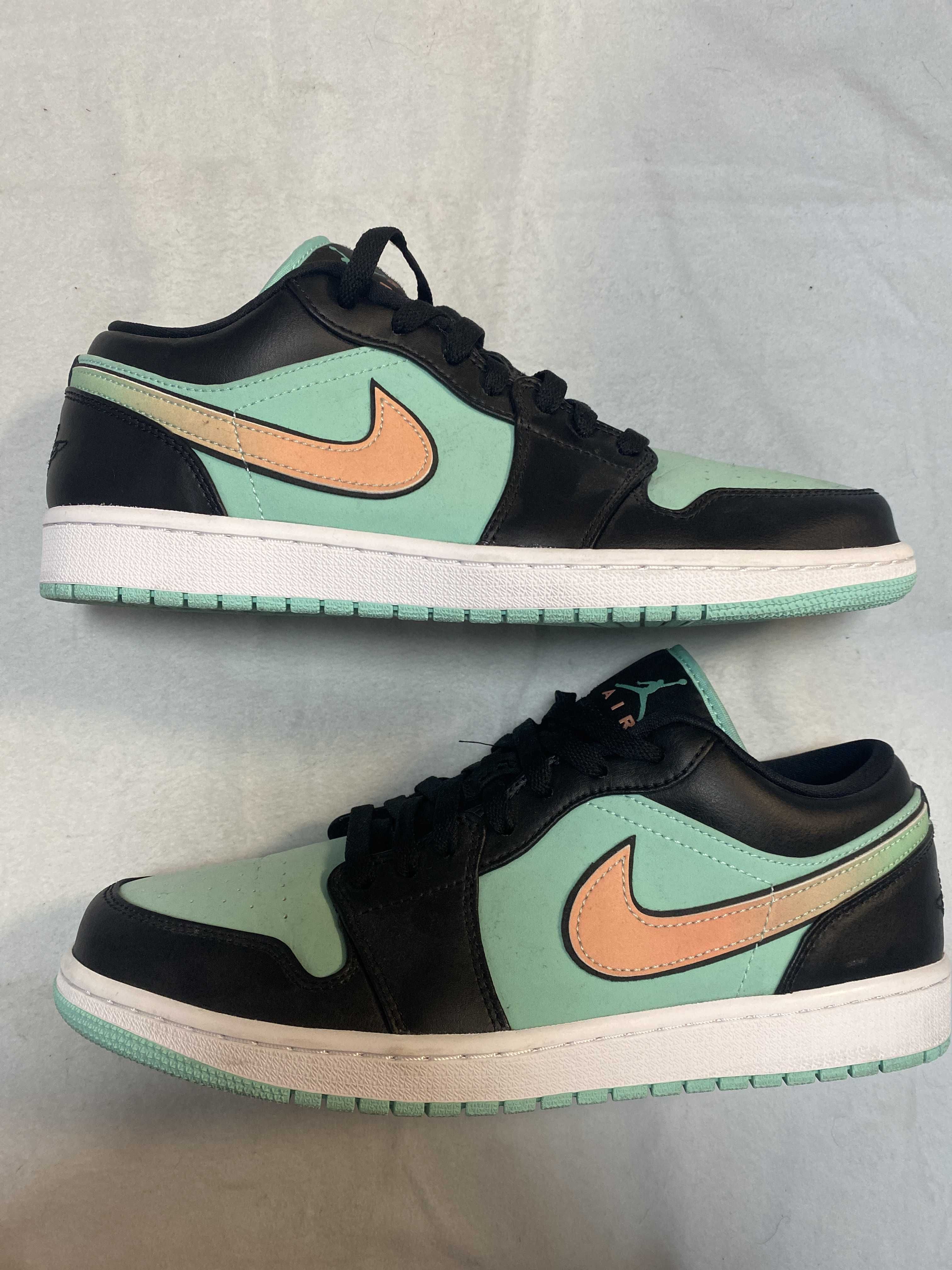 Nike Air Jordan 1 Low "Tropical Twist"  
