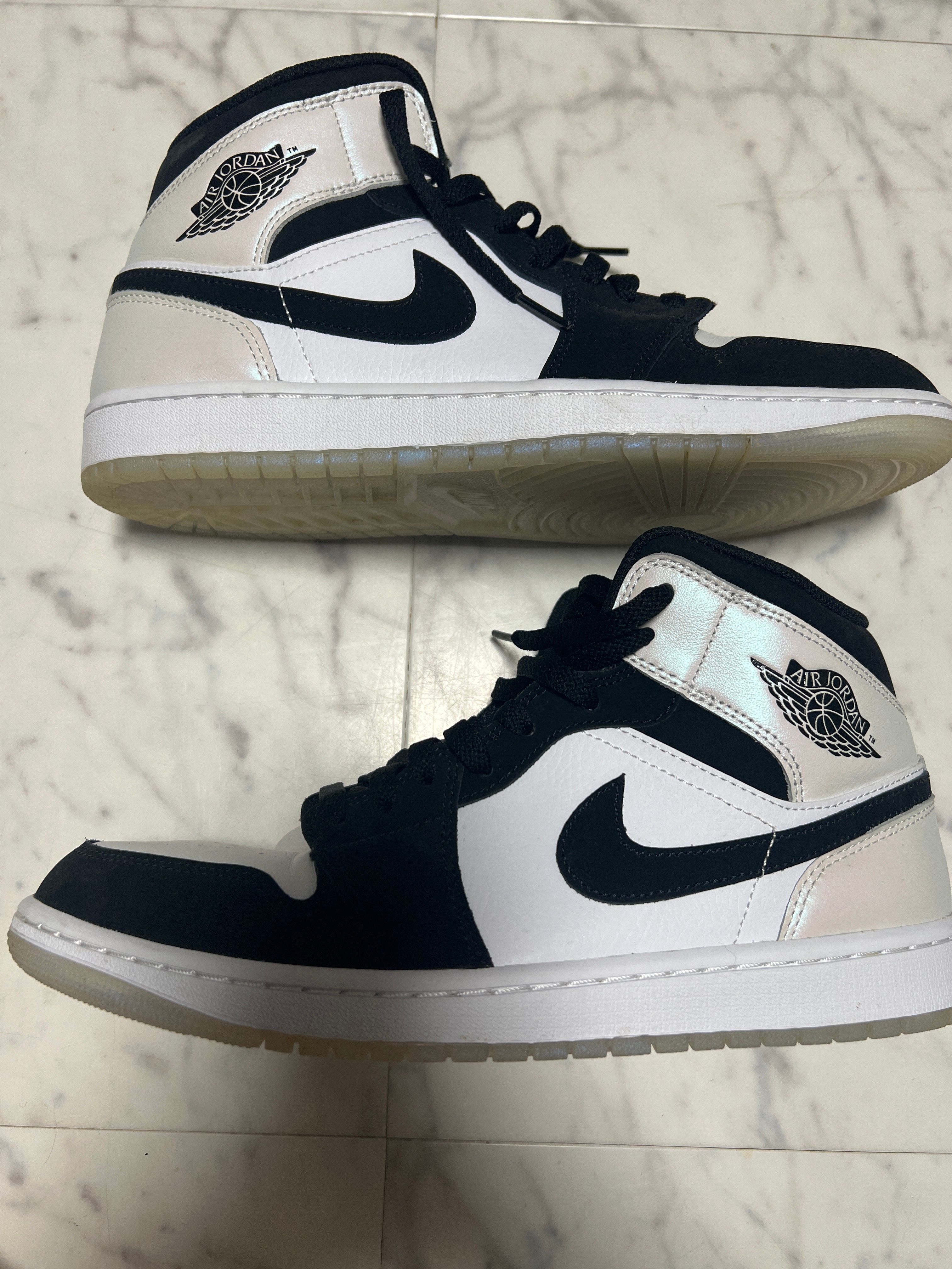 Nike Air Jordan 1 Mid "Omega/Black/White"