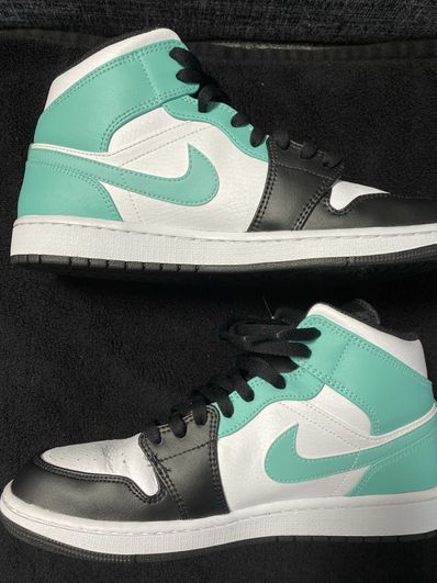NIKE AIR JORDAN 1 MID "TROPICAL TWIST"