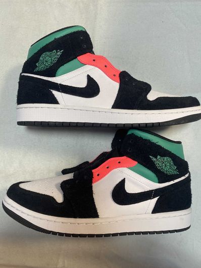Nike Air Jordan 1 Mid SE "South Beach"