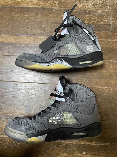 Off-White × Nike Air Jordan 5 "Black/Muslin/Fire Red"