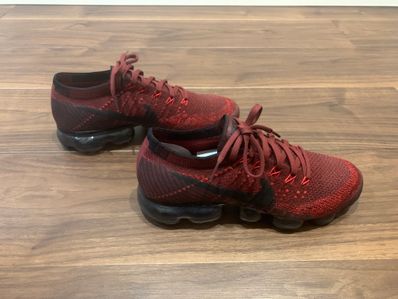 NIKE AIR VAPORMAX FLYKNIT