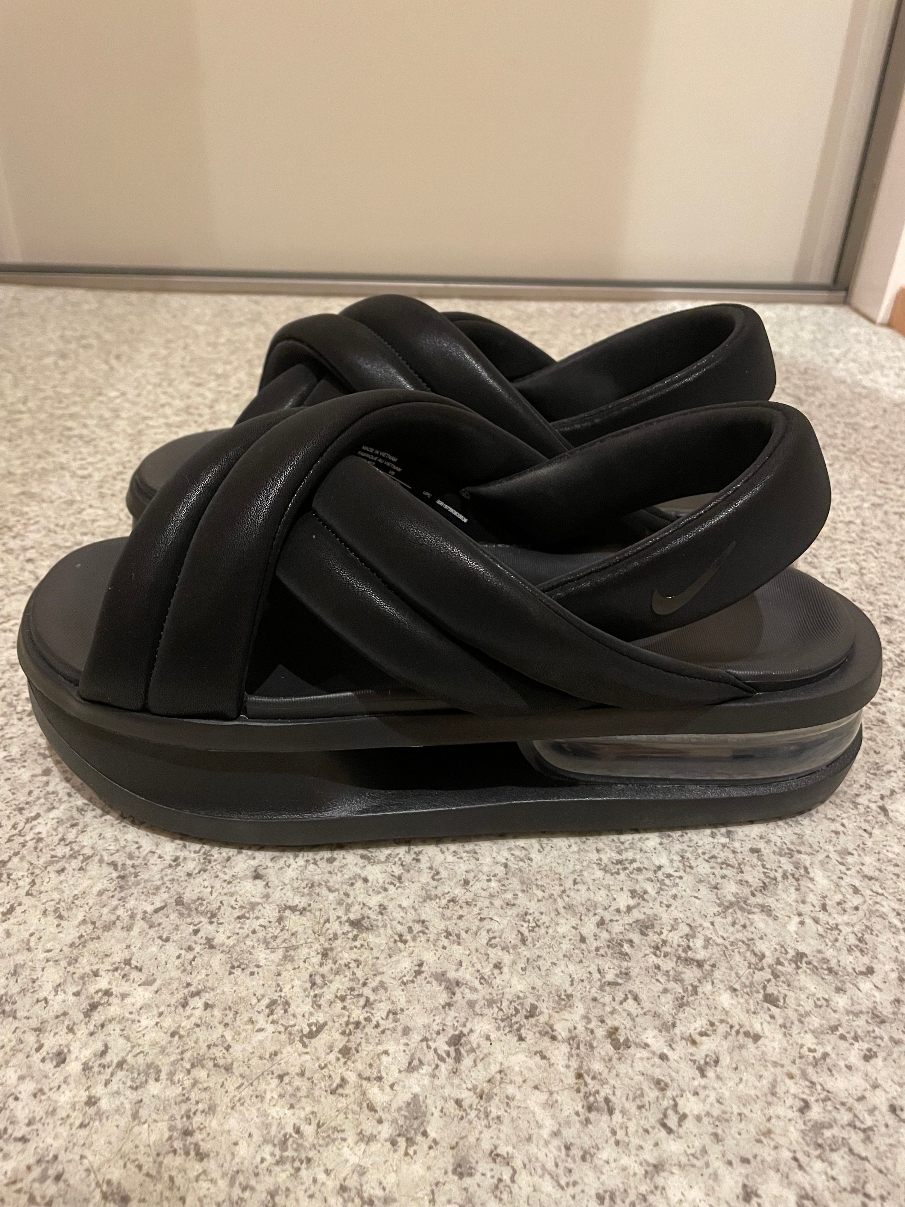 Nike Women's Air Max Isla Sandal "Black/Anthracite"