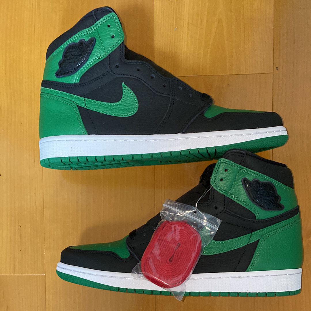 Nike Air Jordan 1 Retro High OG "Black/Pine Green" (2020)