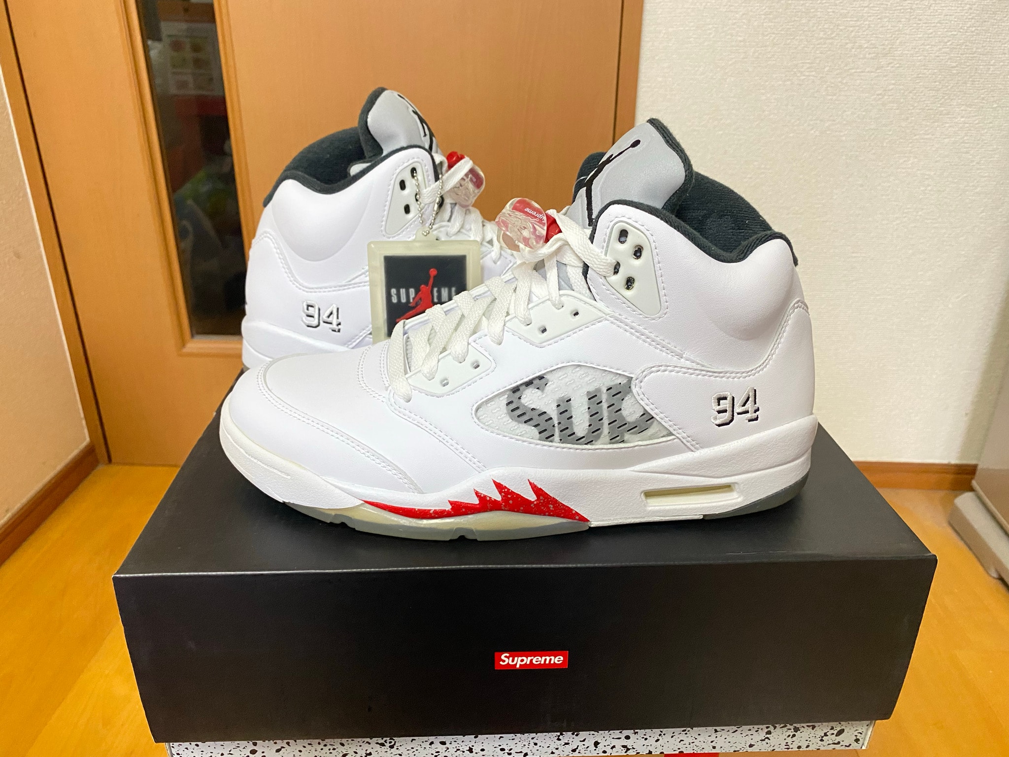 Supreme × Nike Air Jordan 5 Retro "White"