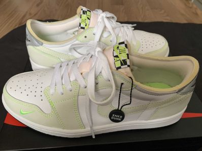 Nike Air Jordan 1 Low OG "Ghost Green"