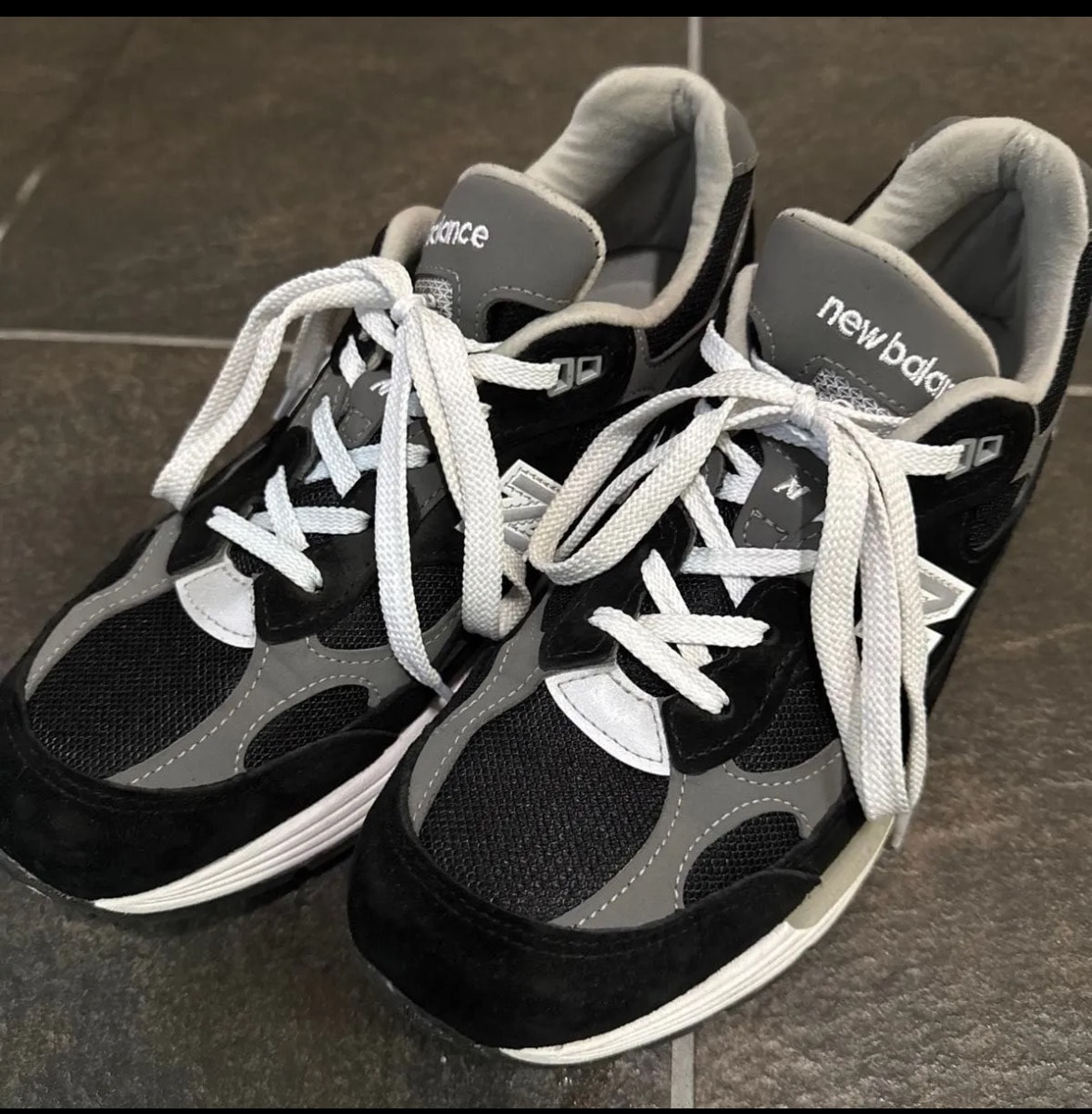 ニューバランス 992 "ブラック" (2025)