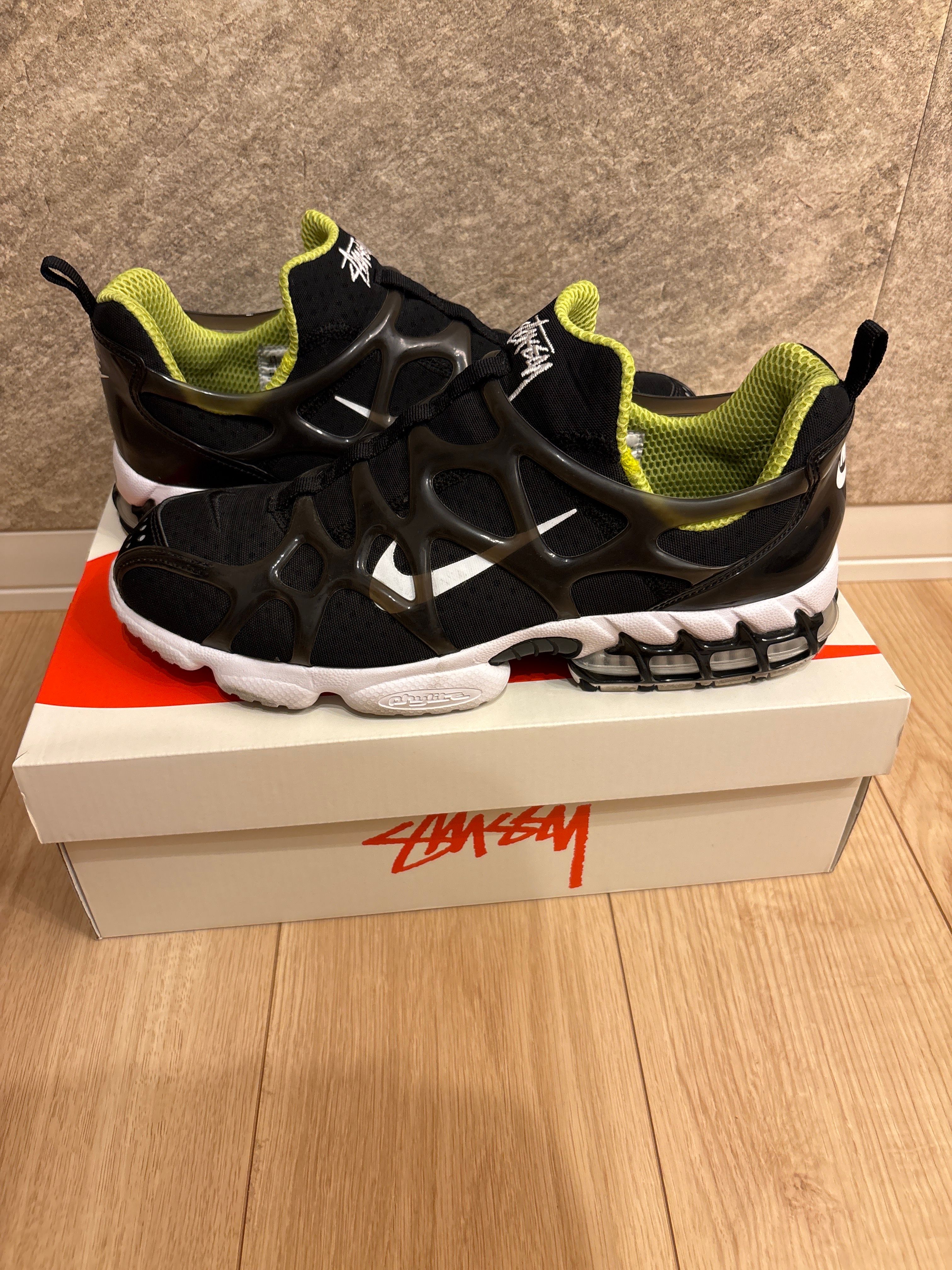 Stussy x Nike Air Zoom Kukini "Black/White/Bright Cactus"