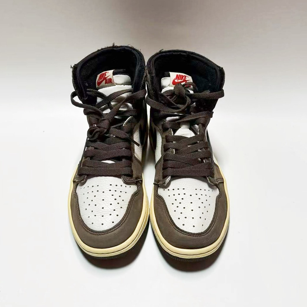 Travis Scott × Nike Air Jordan 1 Retro High OG TS SP "Sail/Dark Mocha"