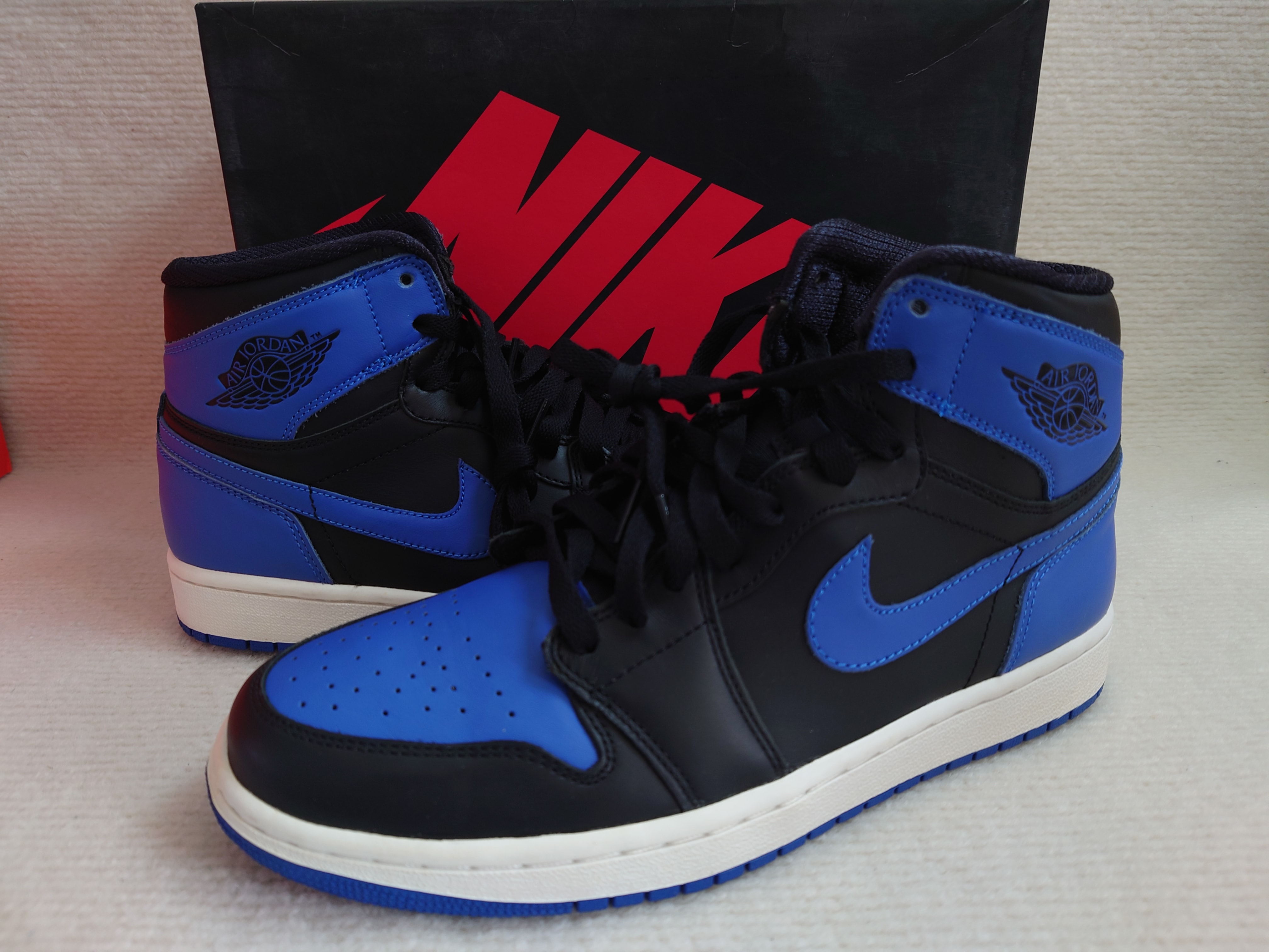 ナイキ エアジョーダン1 レトロ ハイ "ブラック ロイヤル ブルー" (2013)