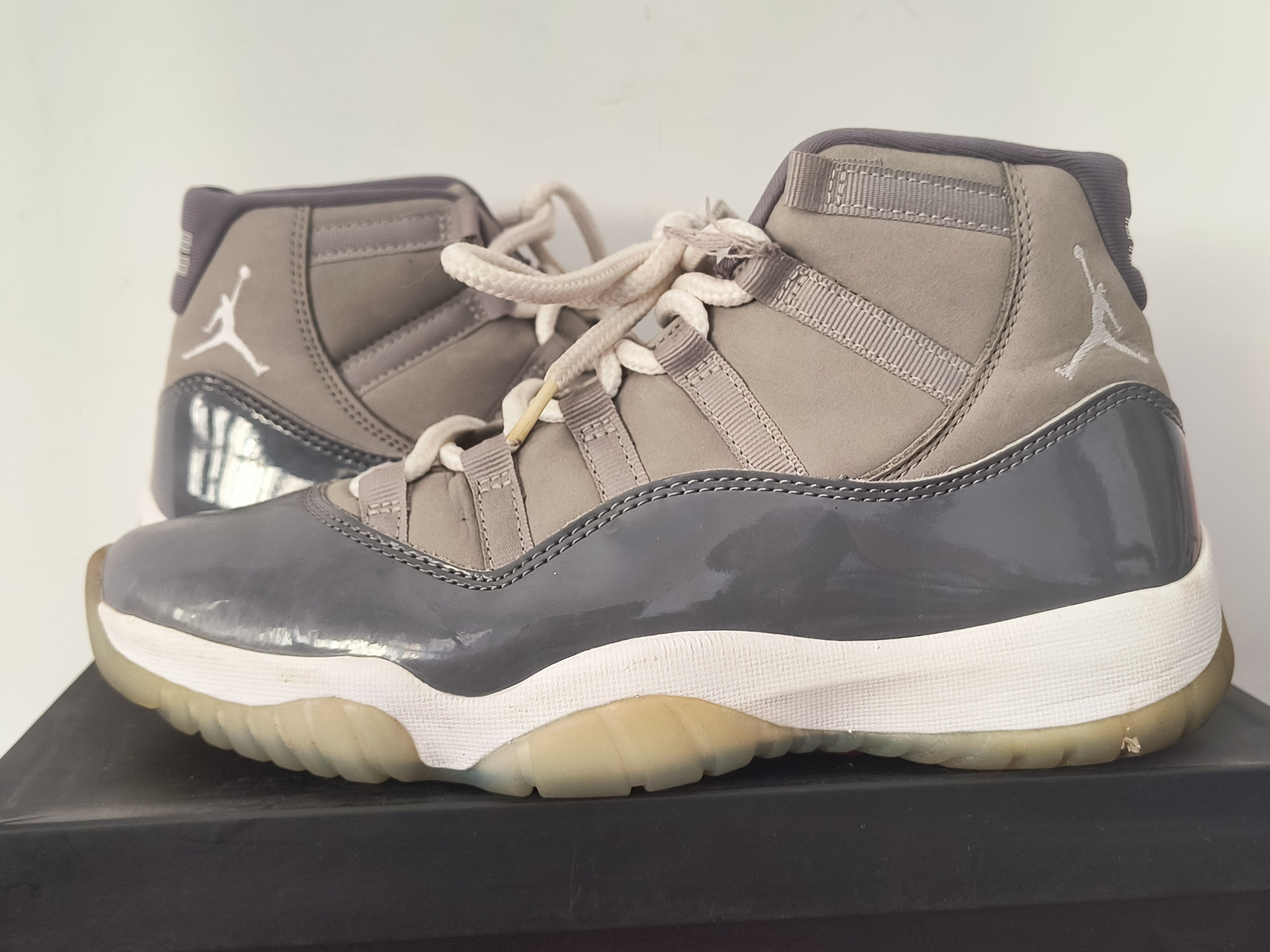 ナイキ エアジョーダン11 レトロ "クールグレー"